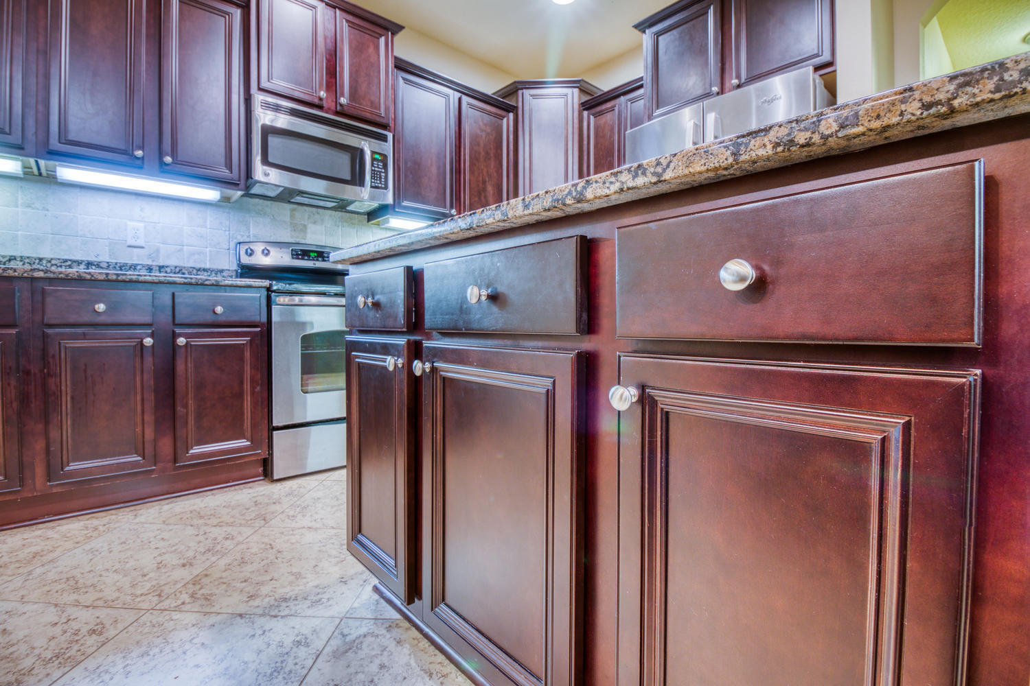 SUMMERSET ESTATES - Residential