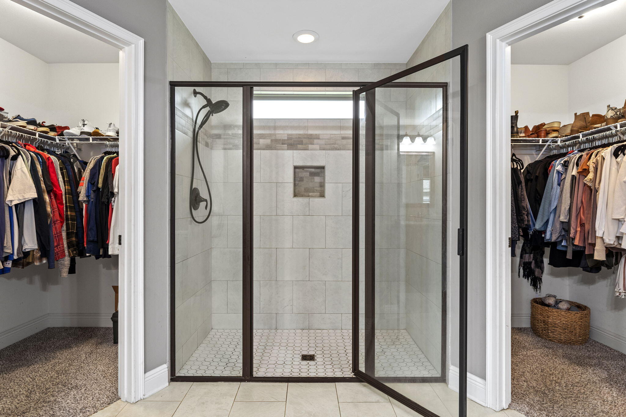 NAVARRE S/D 2ND ADDN - Residential