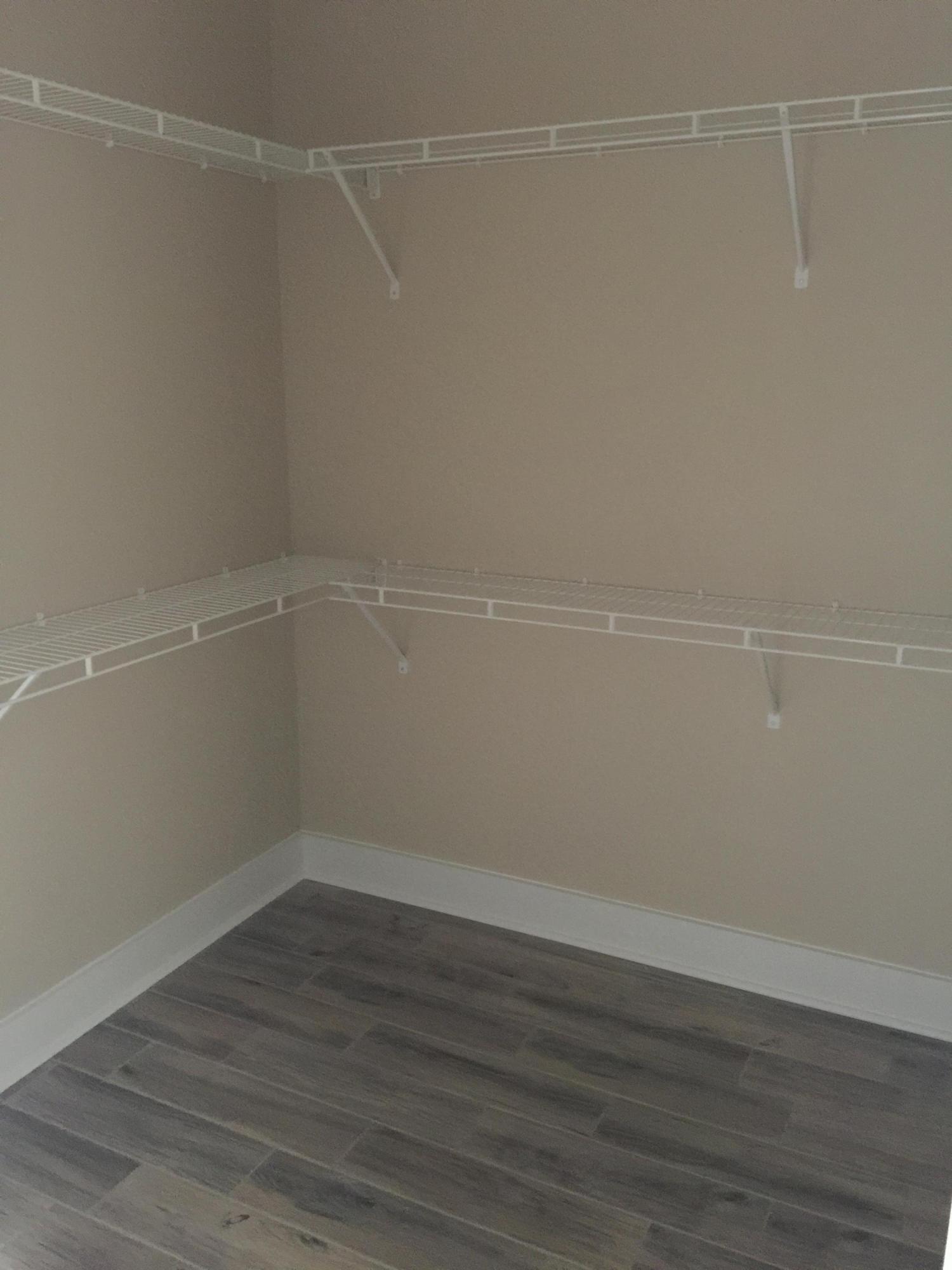 BRIDLE WOOD EST PH I - Residential