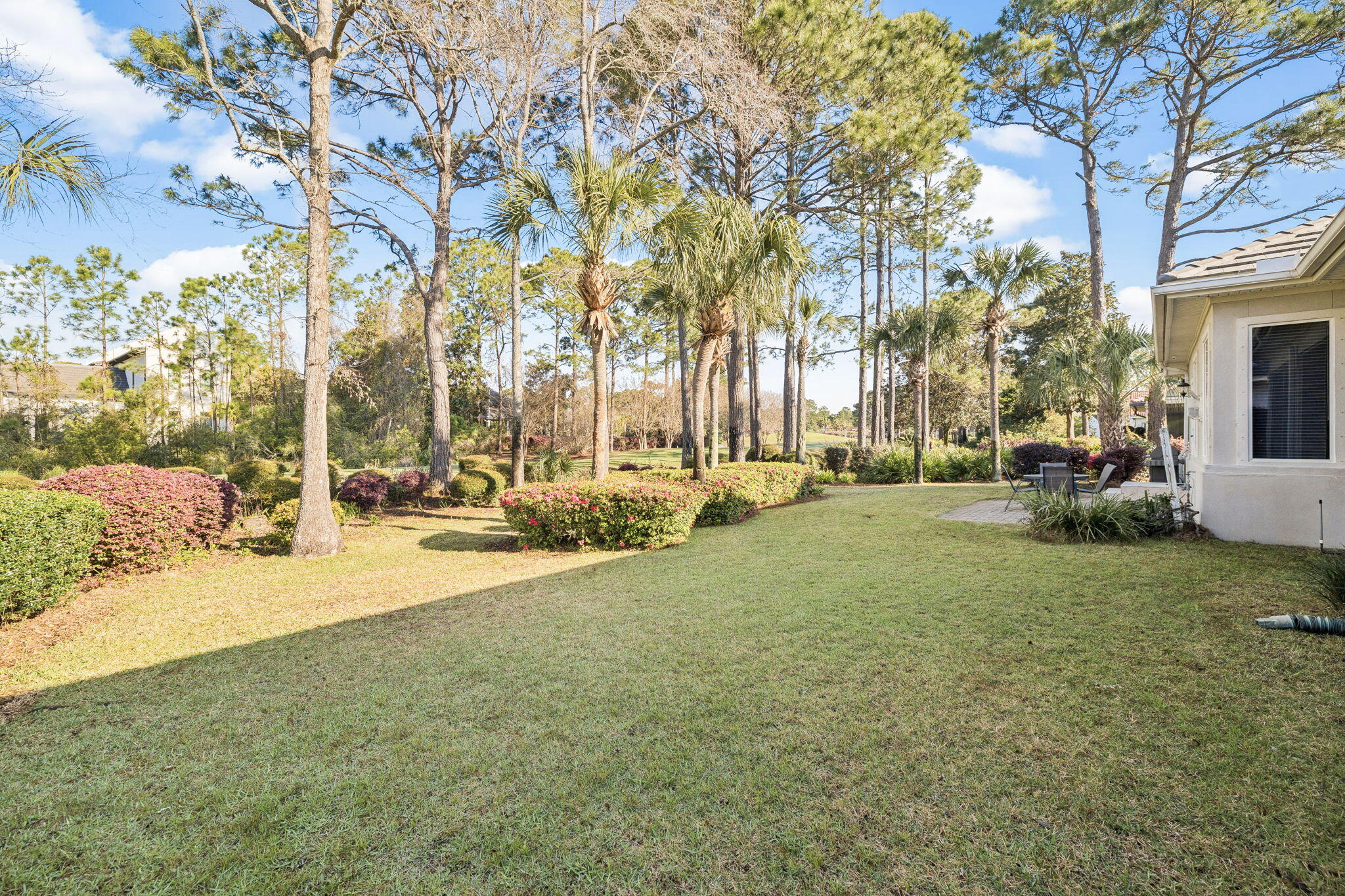 BAYTOWNE AVE EAST - Residential