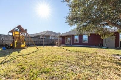 COTTAGES AT EAST RIVER - Residential Lease