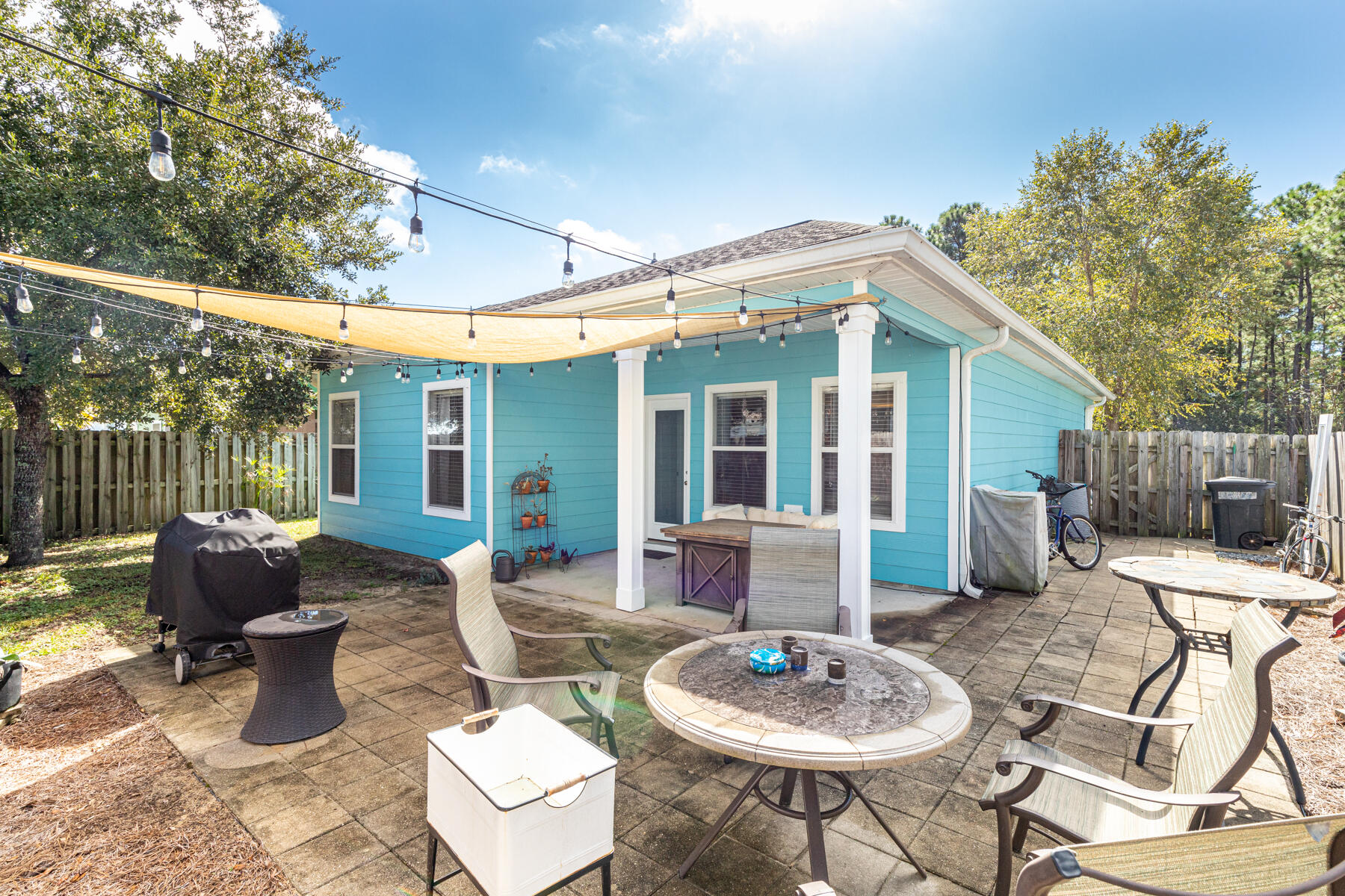 WATER OAKS - Residential