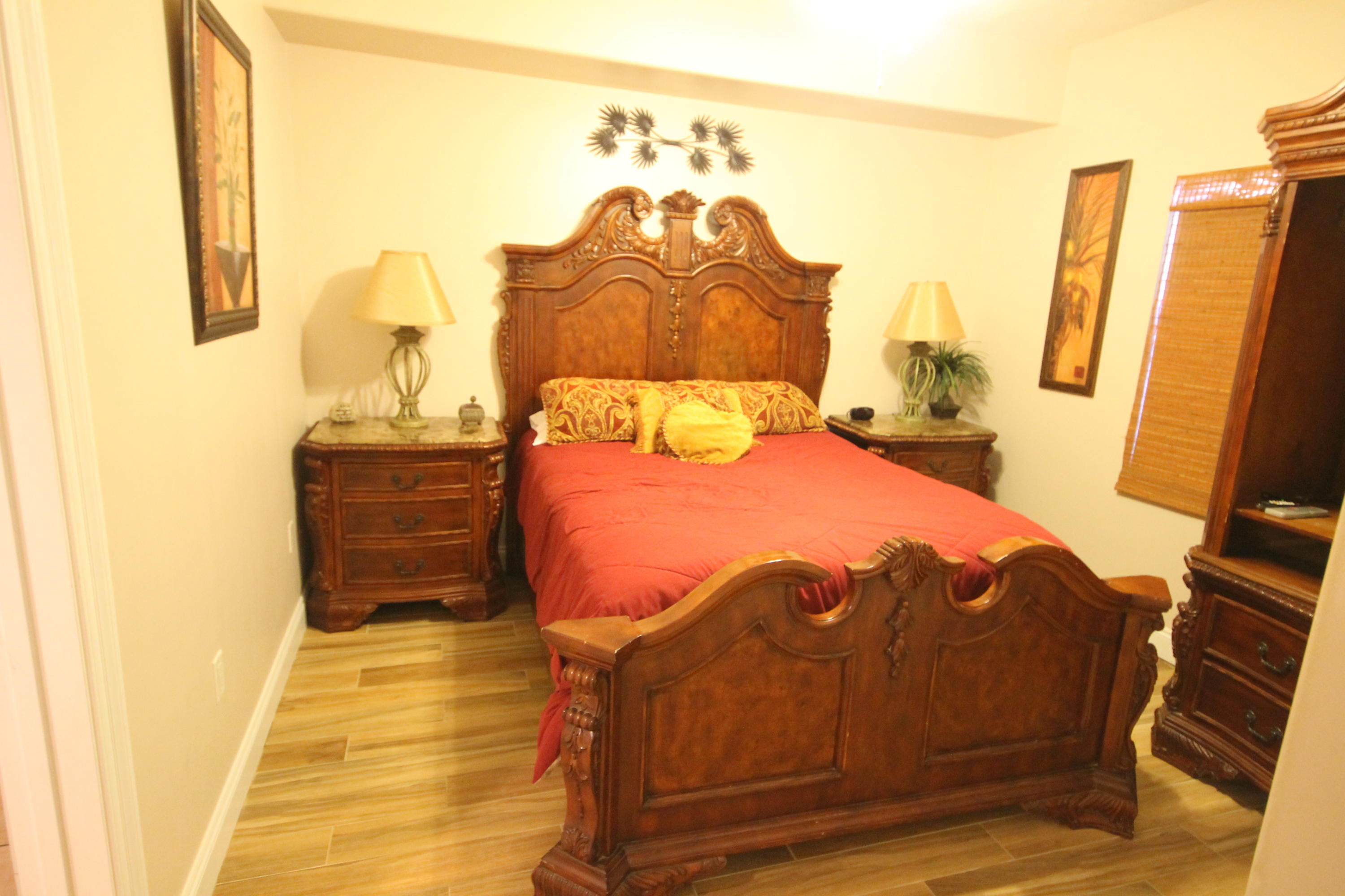 TREASURE ISLAND - Residential