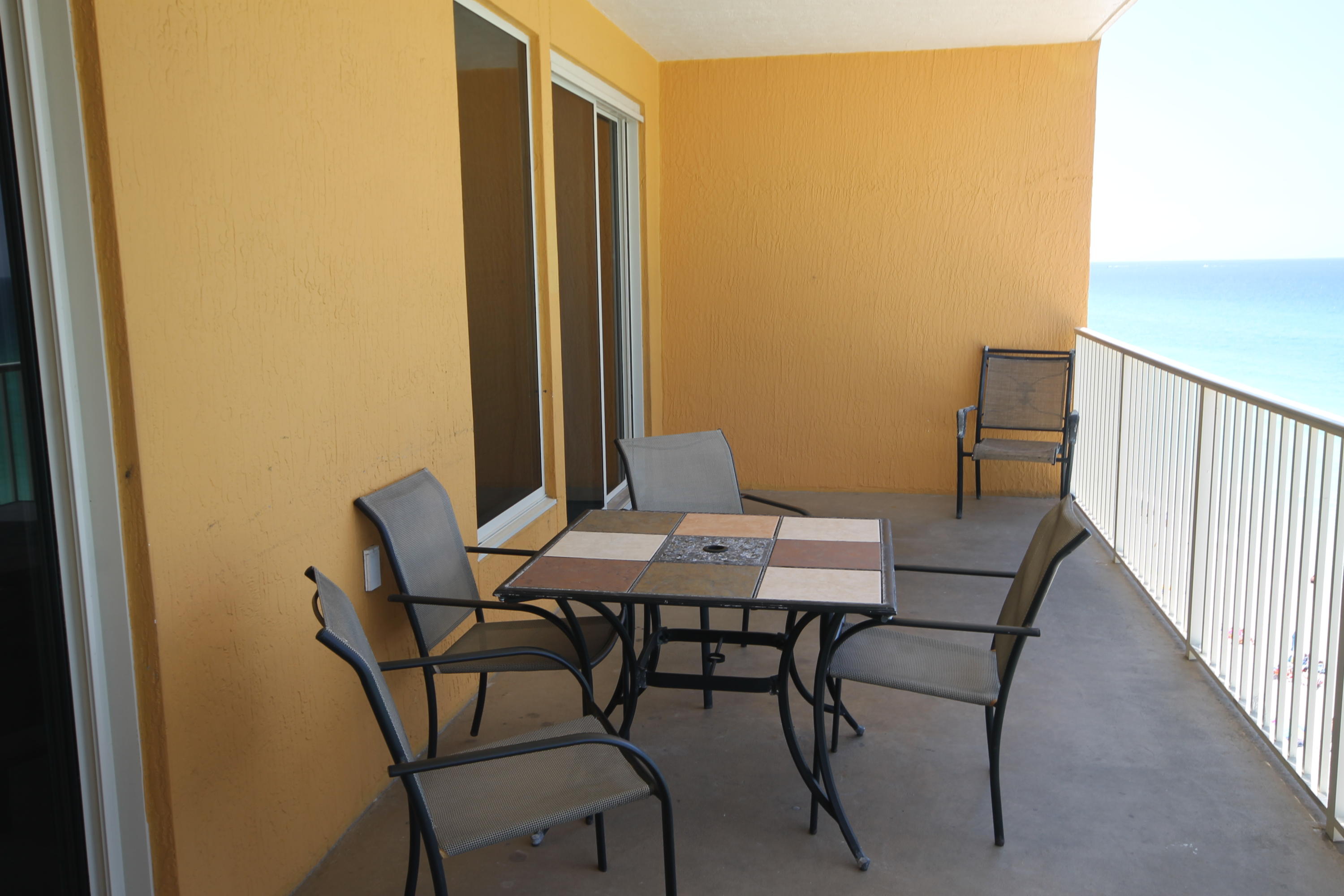 TREASURE ISLAND - Residential