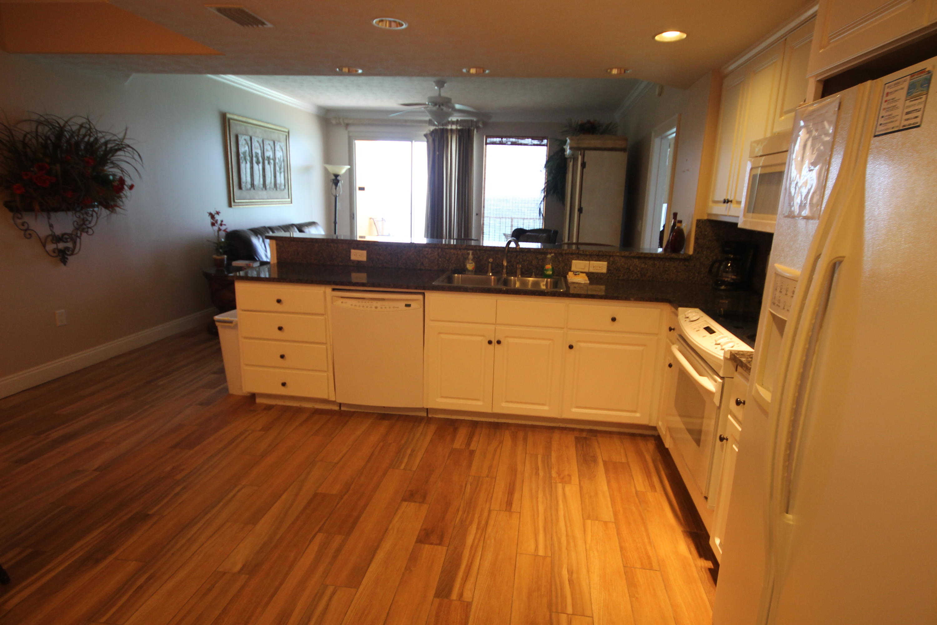 TREASURE ISLAND - Residential