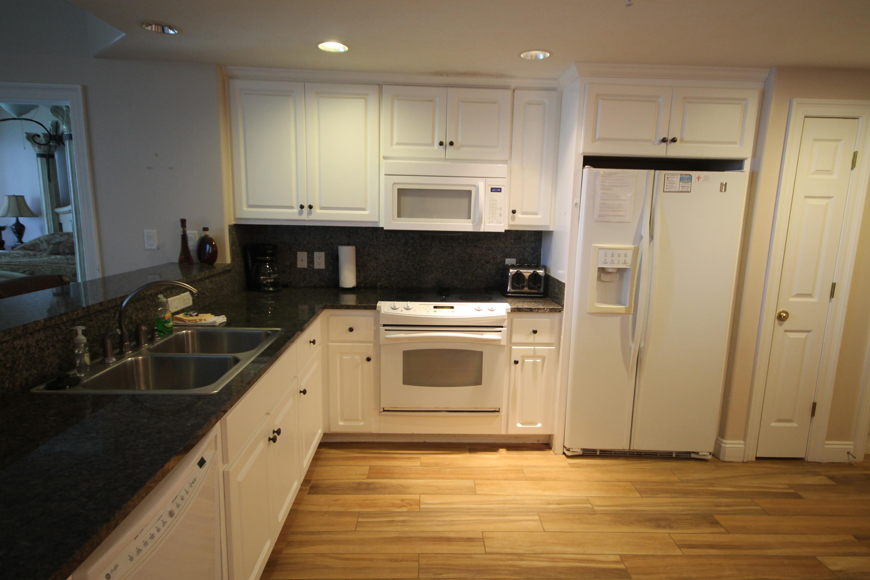 TREASURE ISLAND - Residential