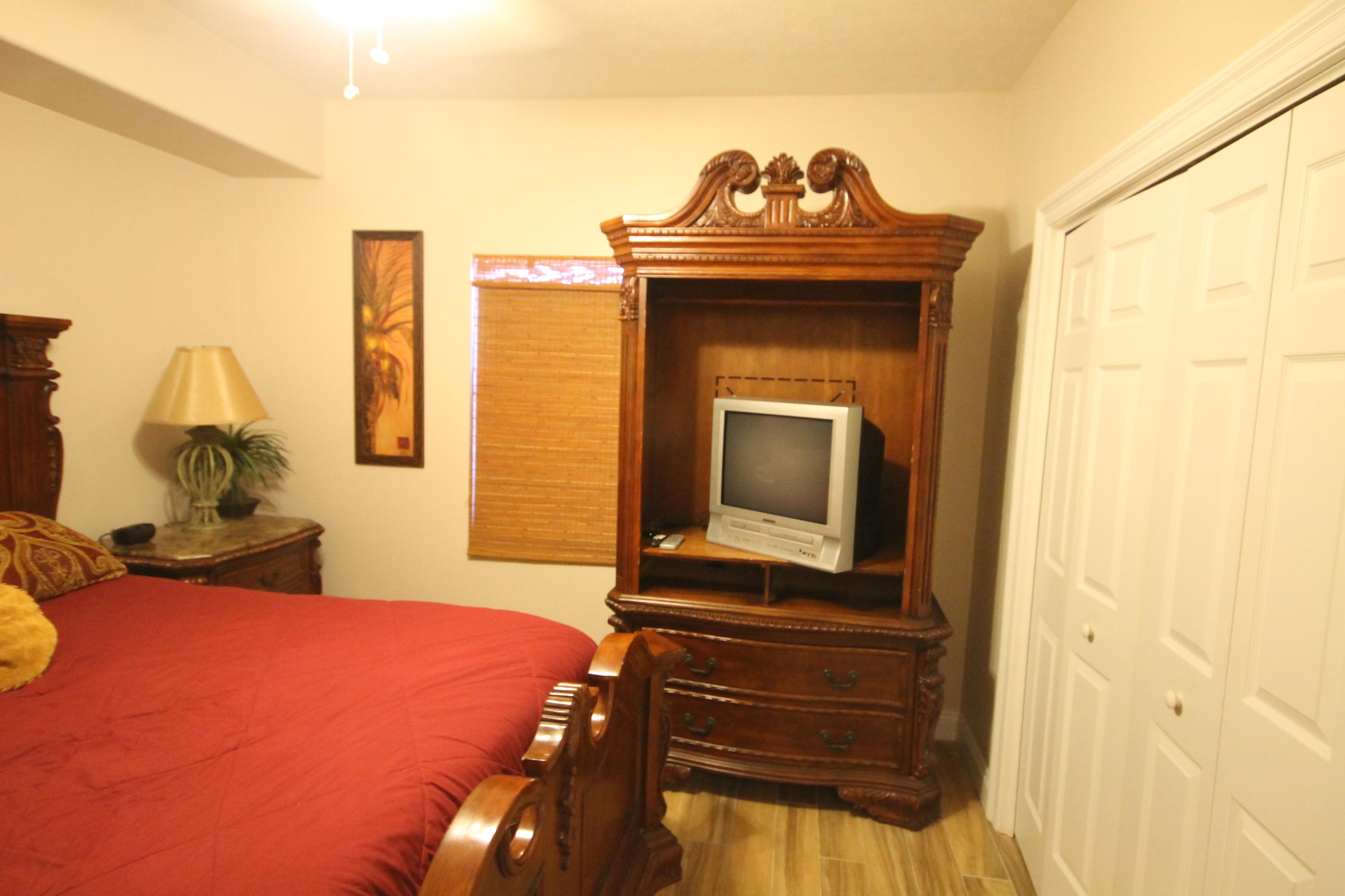 TREASURE ISLAND - Residential