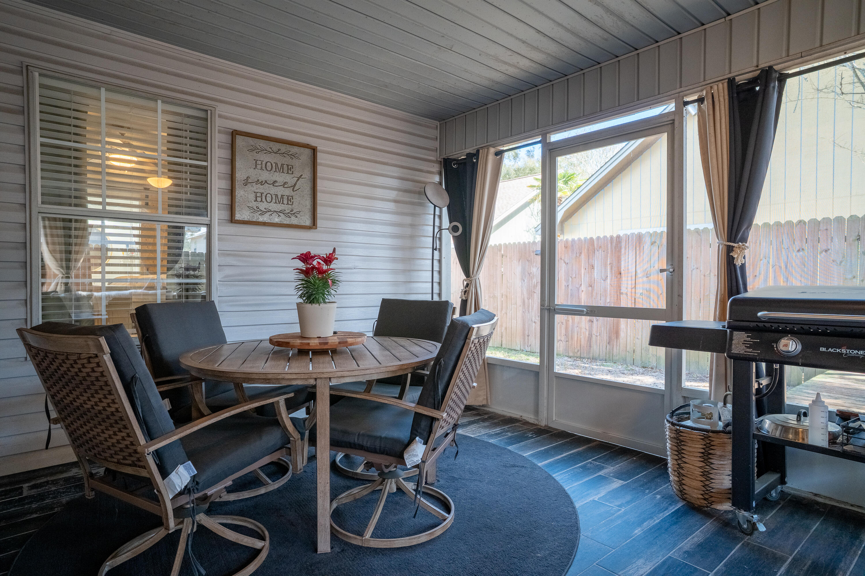 INDIGO VILLAGE - Residential Lease