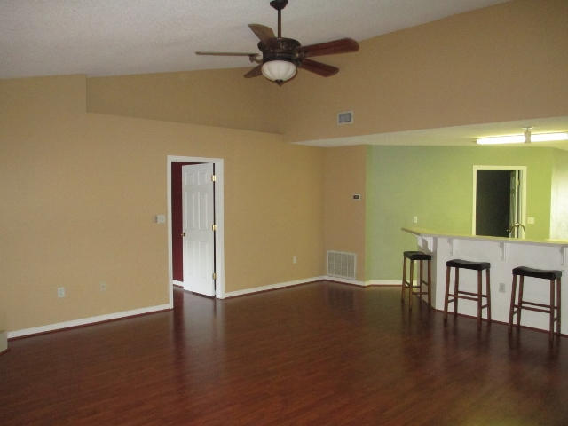 CHEROKEE BEND S/D PH 2 - Residential