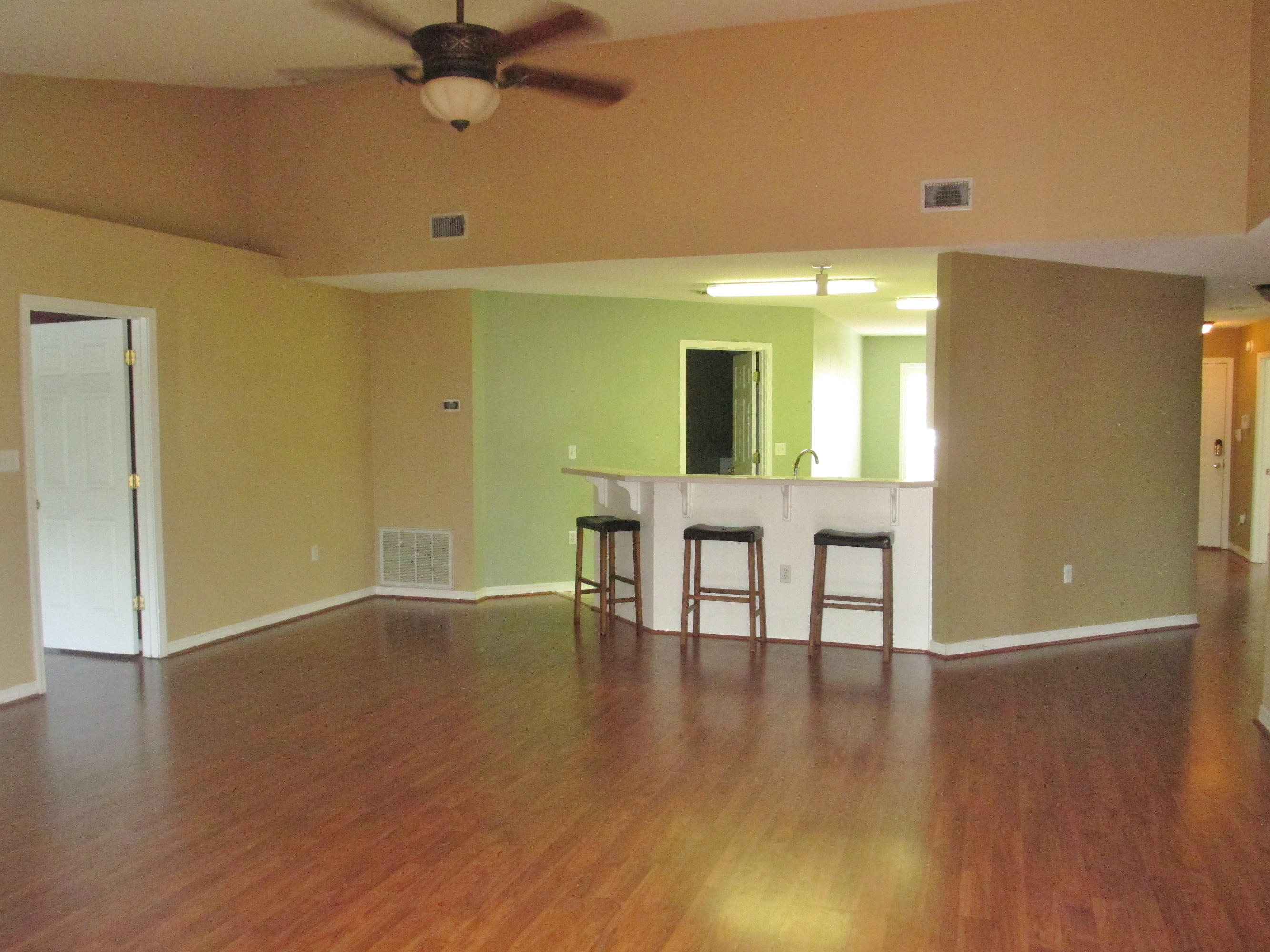 CHEROKEE BEND S/D PH 2 - Residential