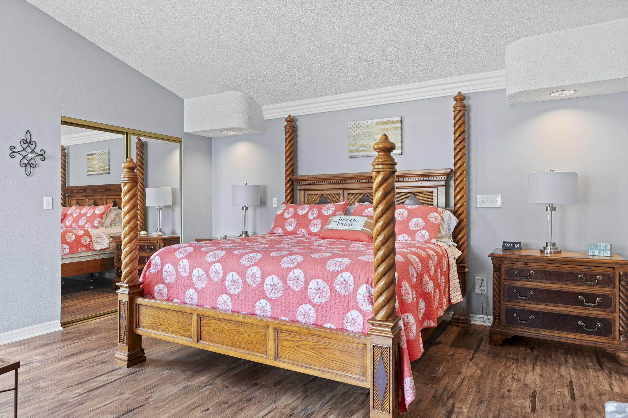 PARISH POINT - Residential