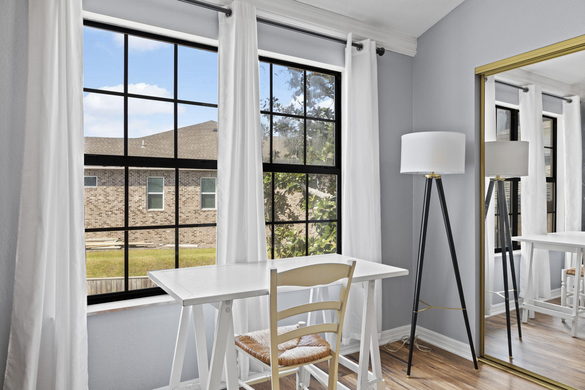 PARISH POINT - Residential