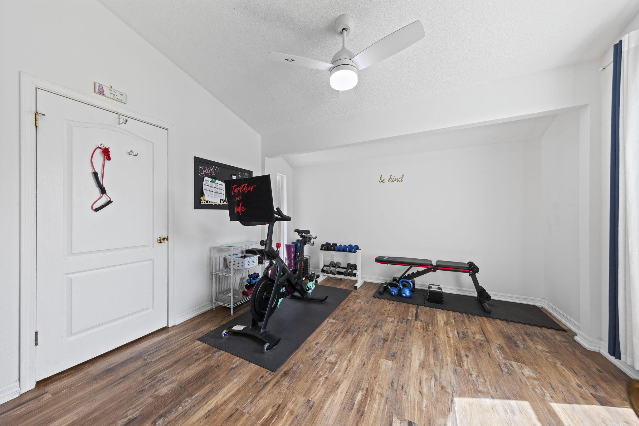 PARISH POINT - Residential