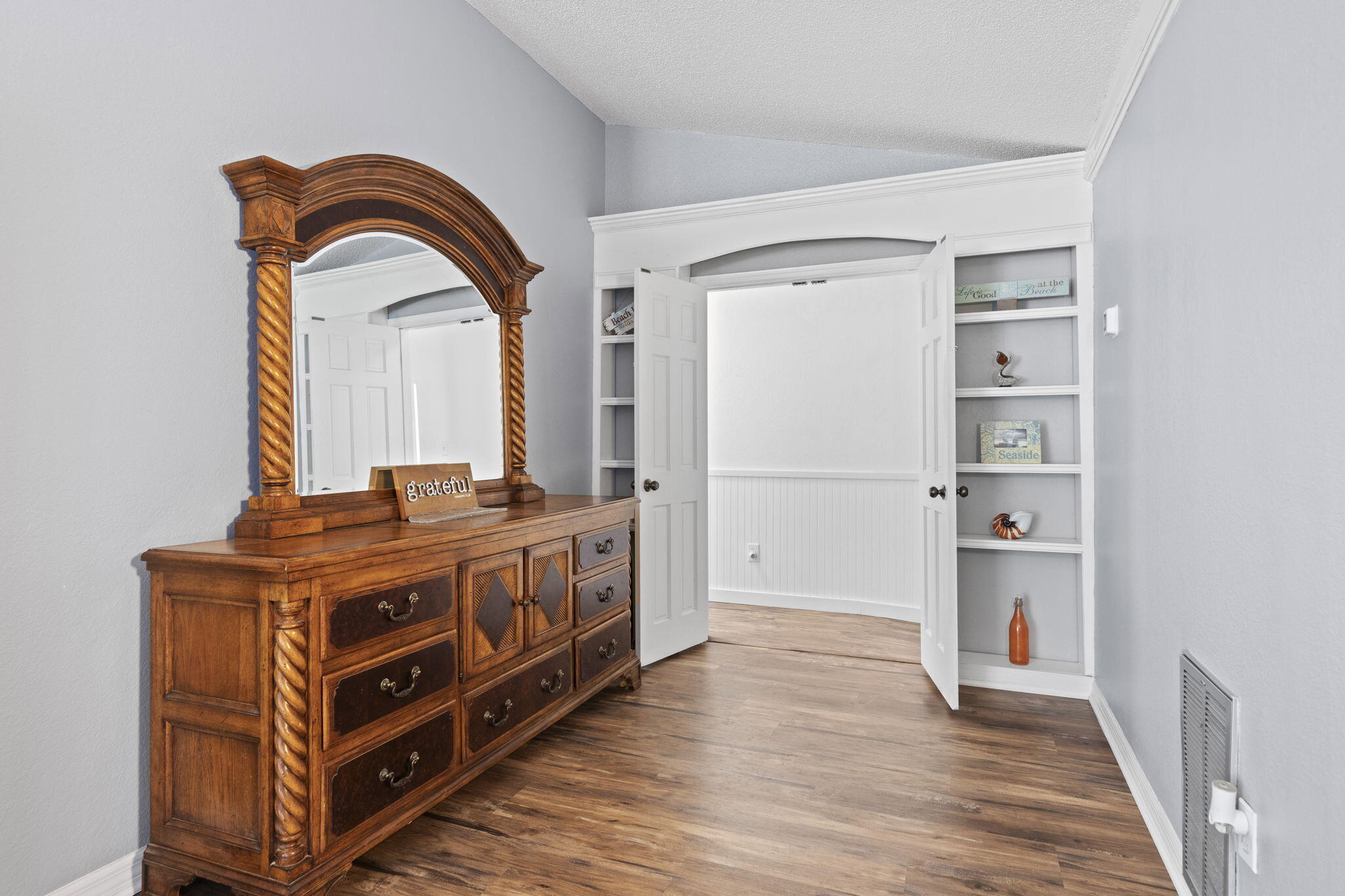 PARISH POINT - Residential