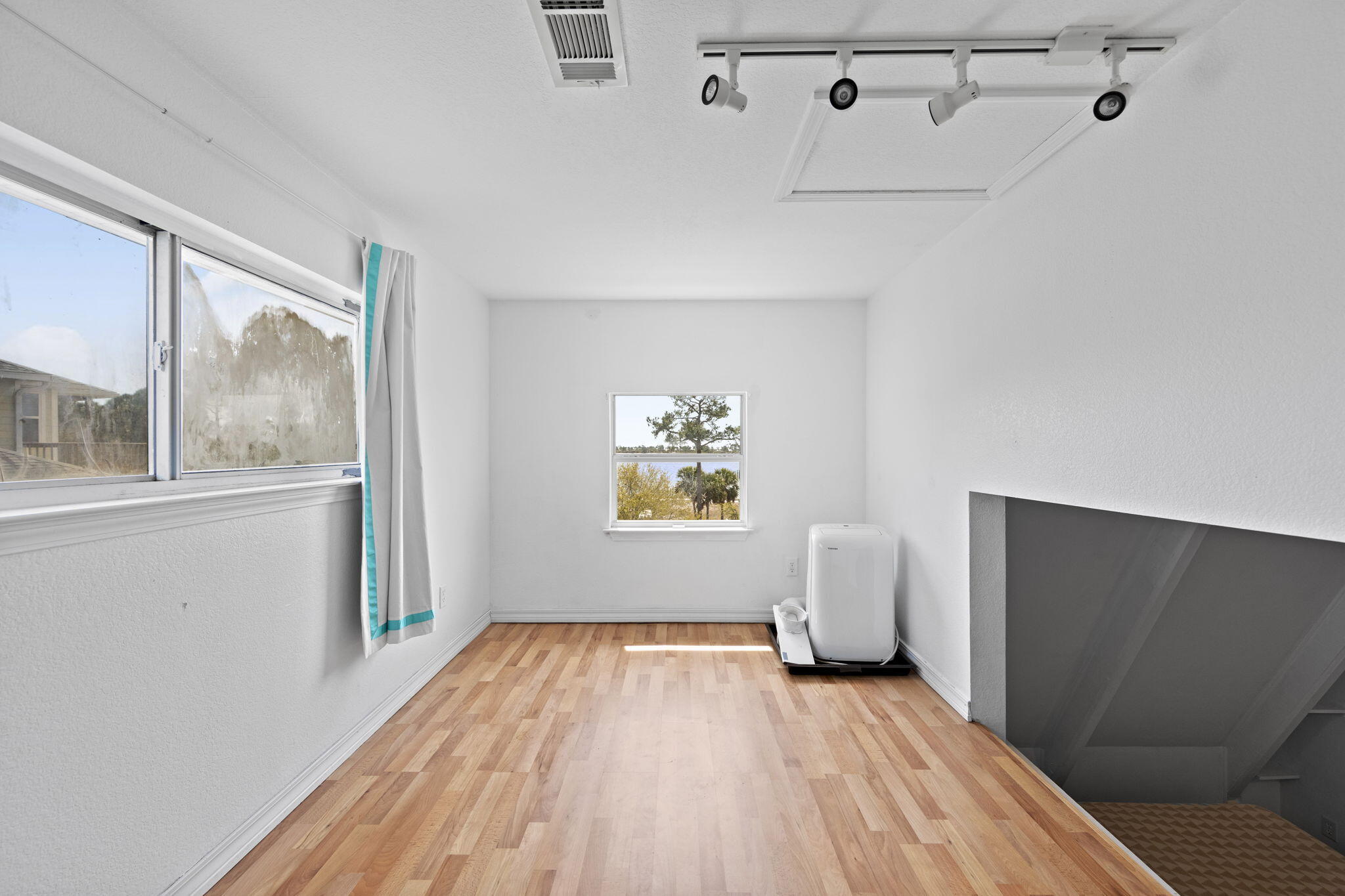 PARISH POINT - Residential