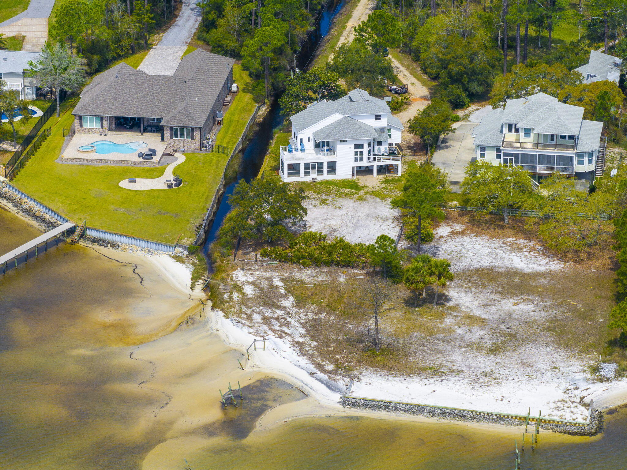 PARISH POINT - Residential