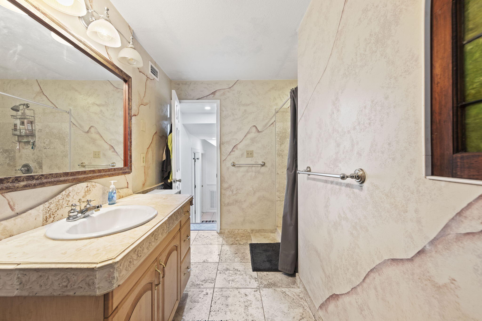 PARISH POINT - Residential