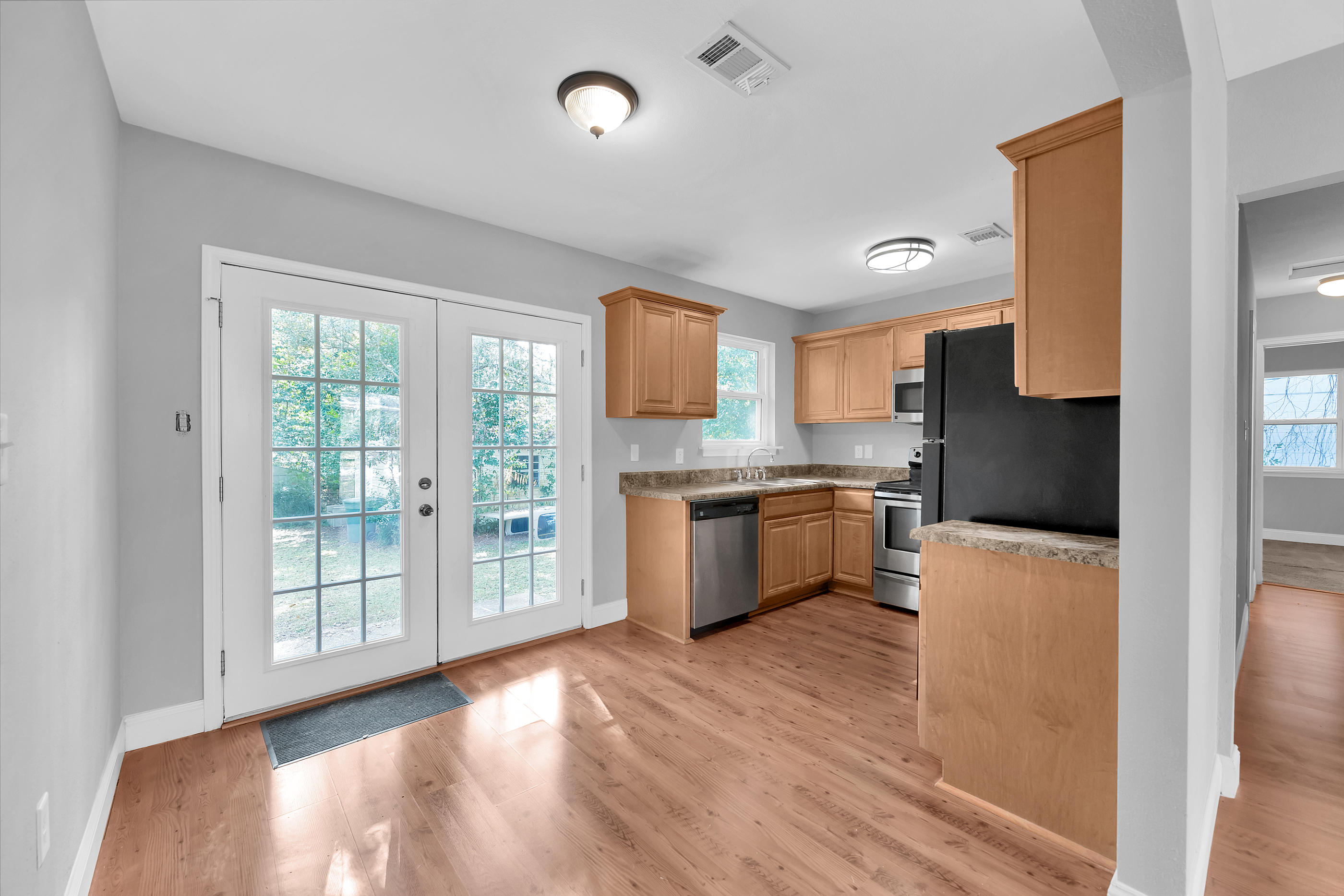 CRESCENT LAKE - Residential