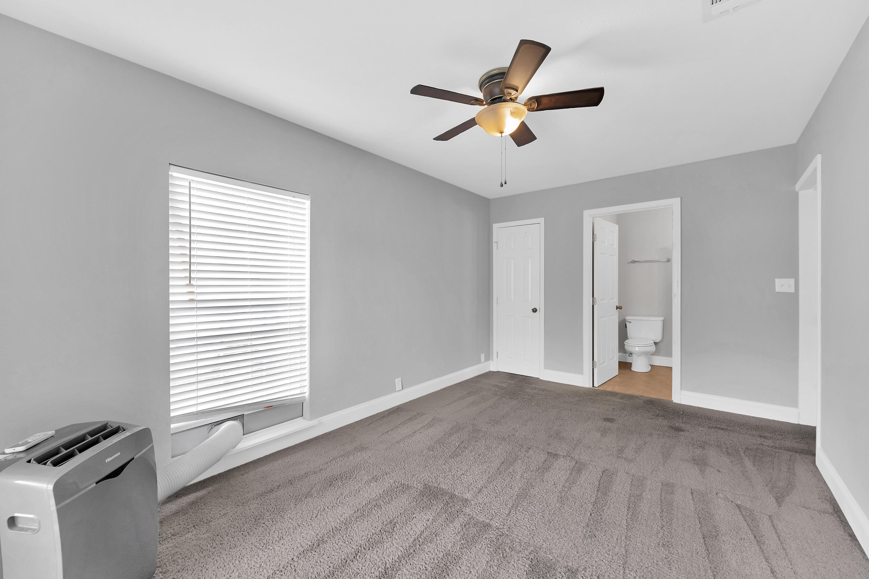 CRESCENT LAKE - Residential