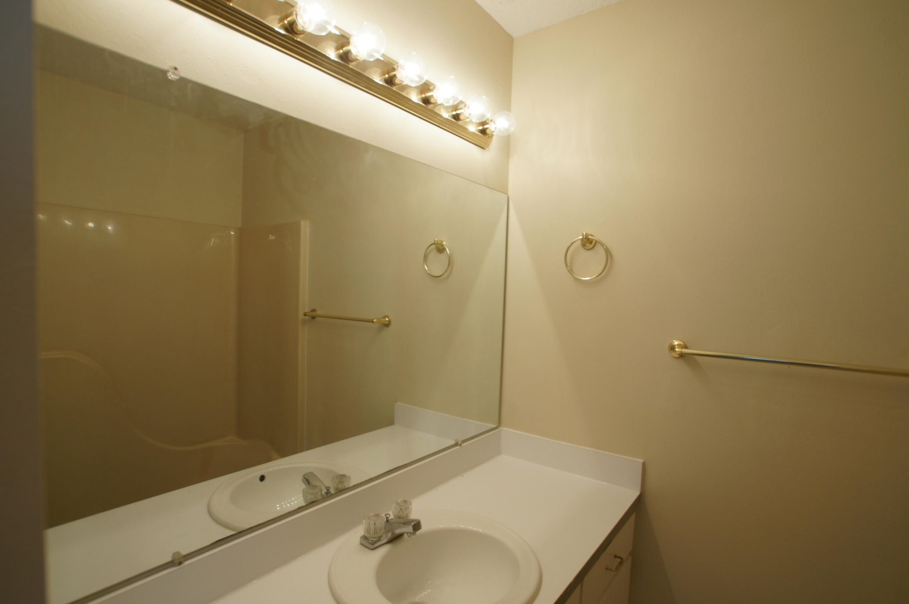 SUMMER HILLS LOT 1 - Residential