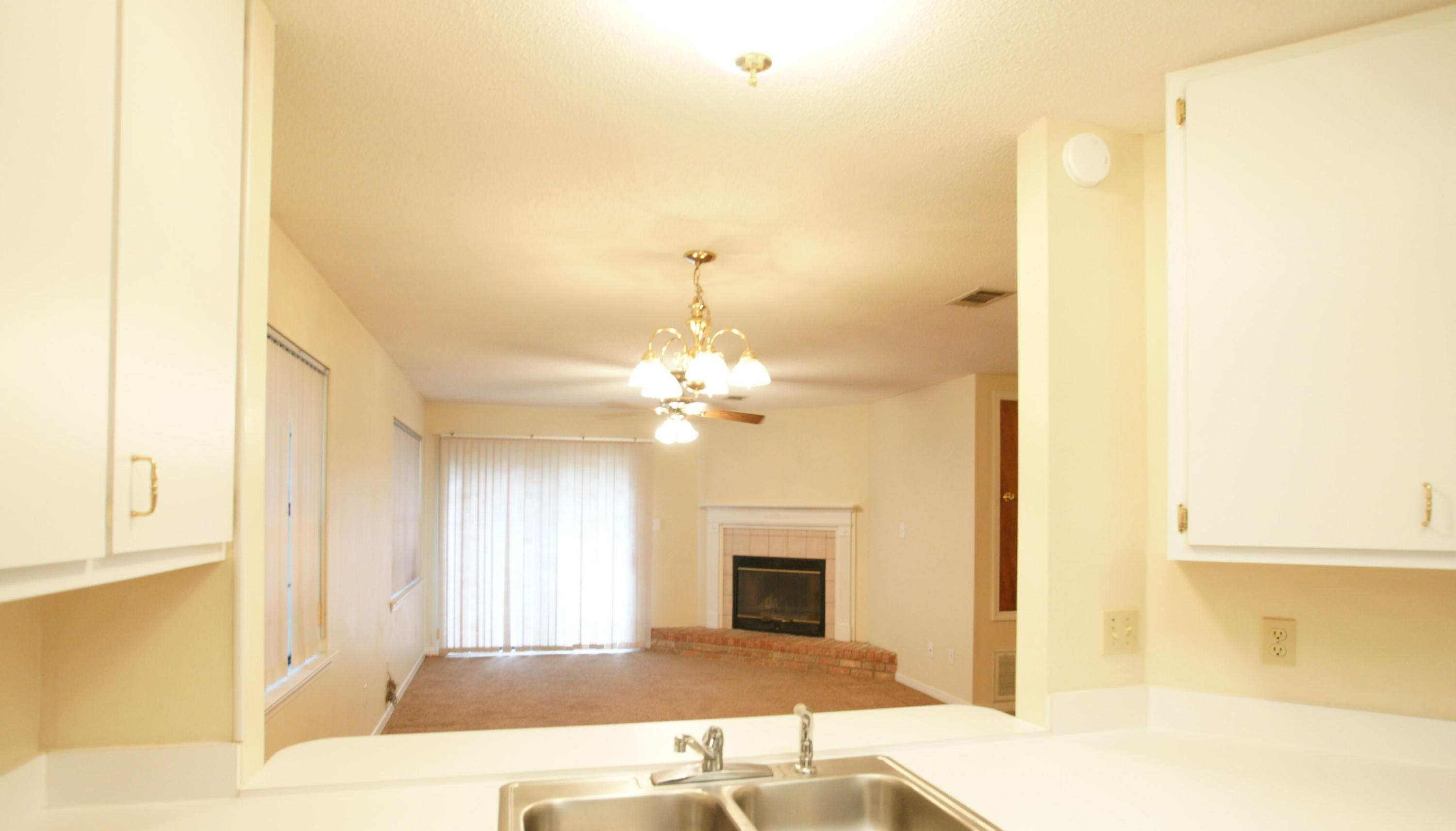 SUMMER HILLS LOT 1 - Residential