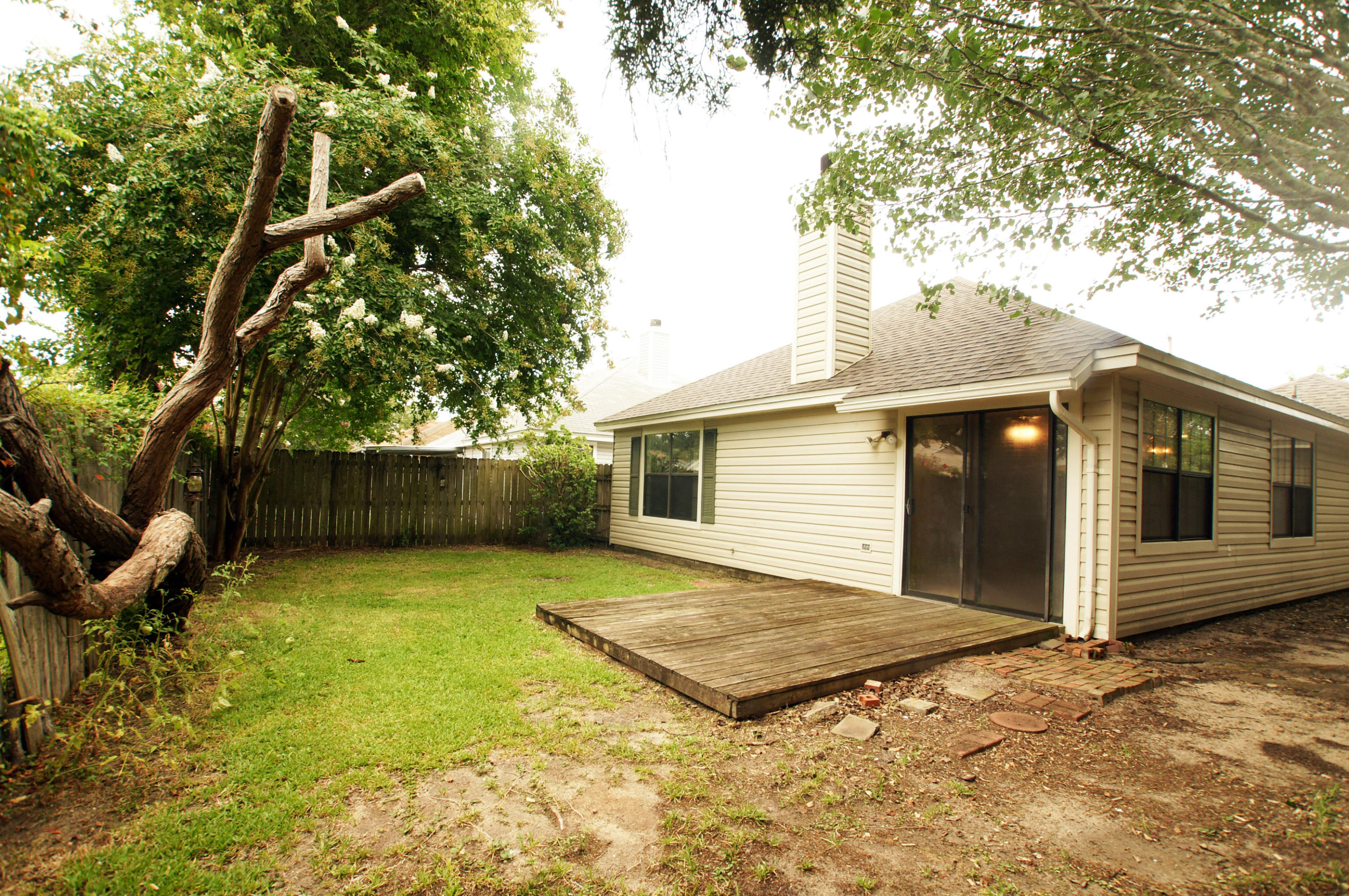 SUMMER HILLS LOT 1 - Residential