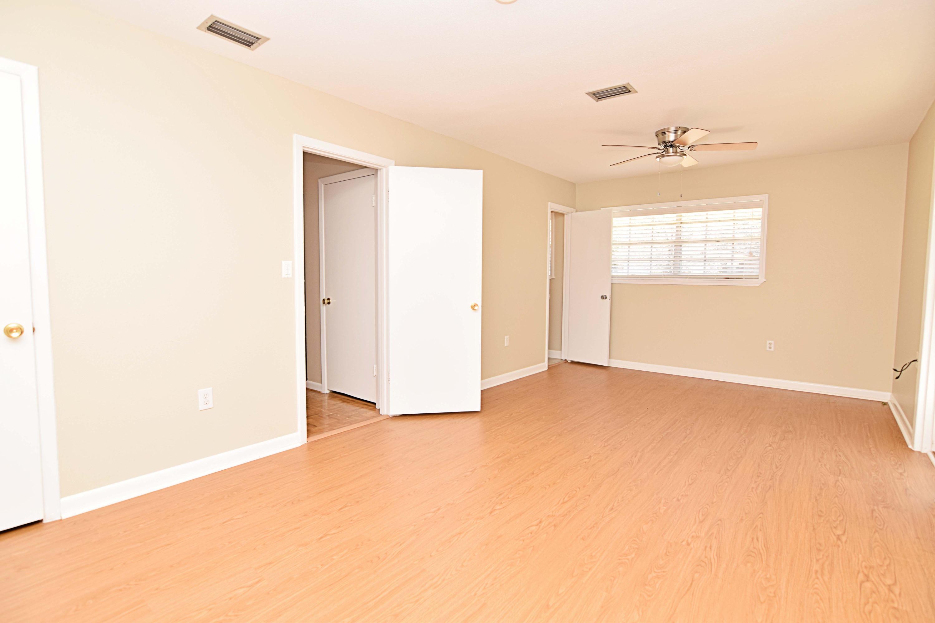 PINECREST HILLS - Residential Lease