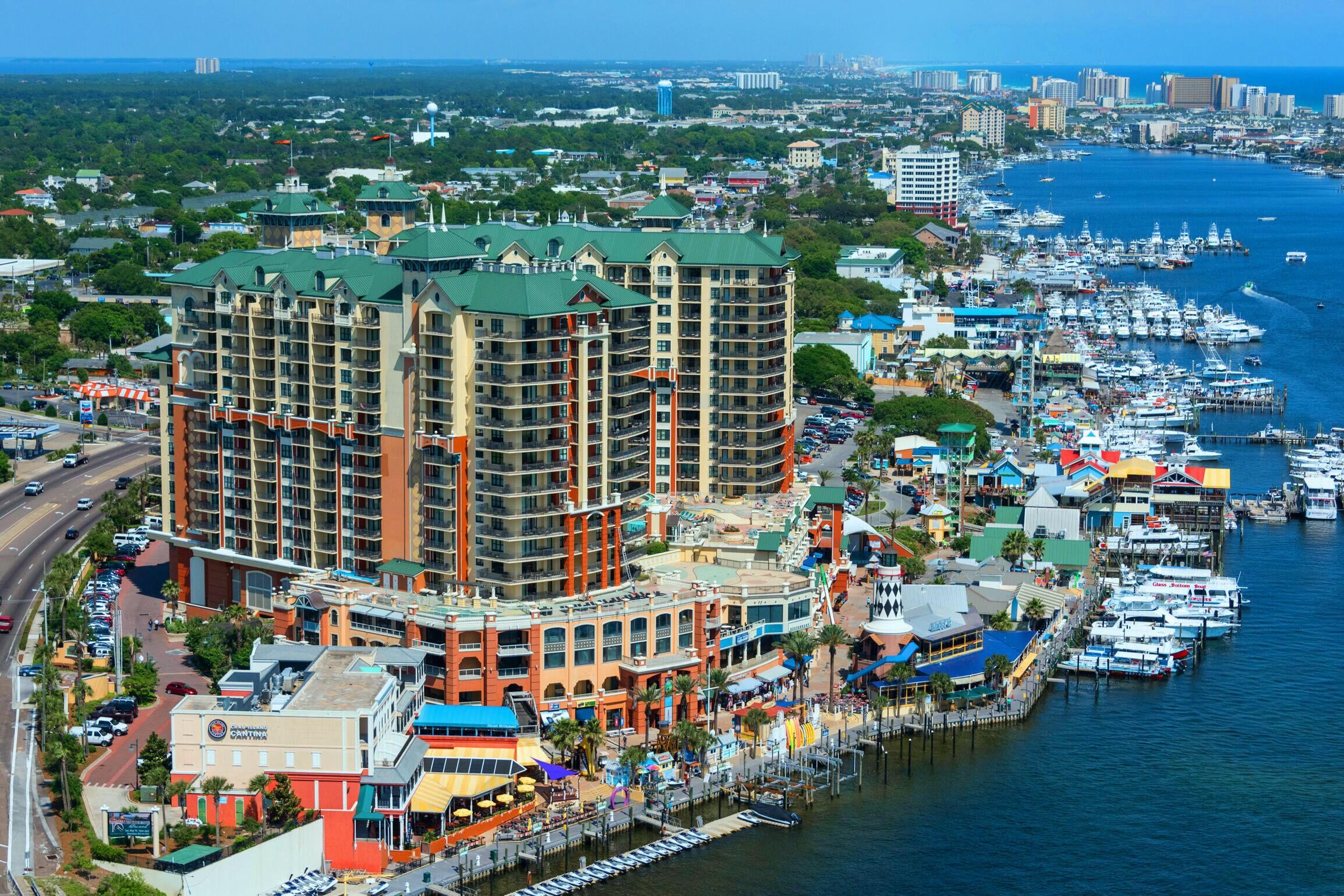EMERALD GRANDE - Residential