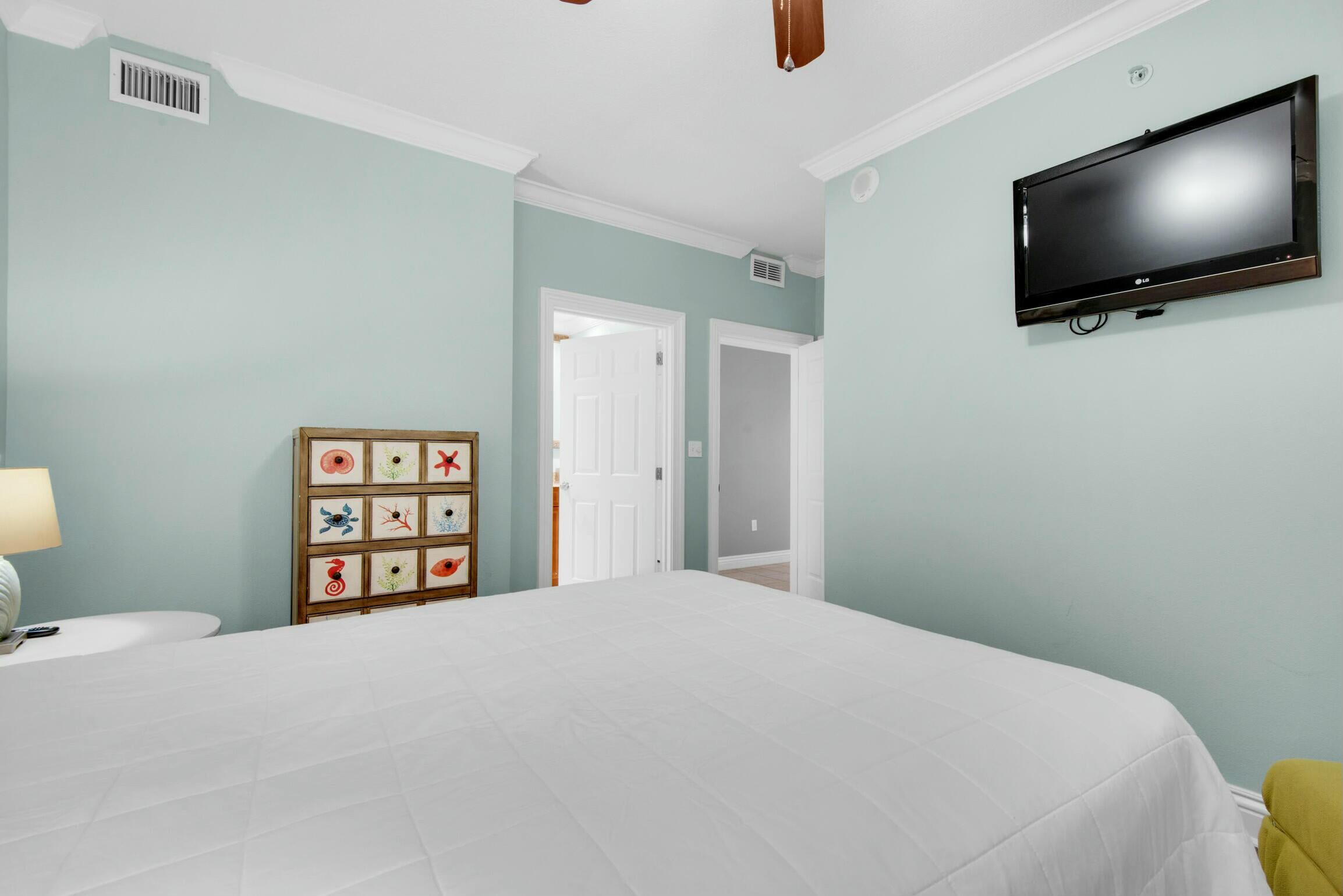 EMERALD GRANDE - Residential