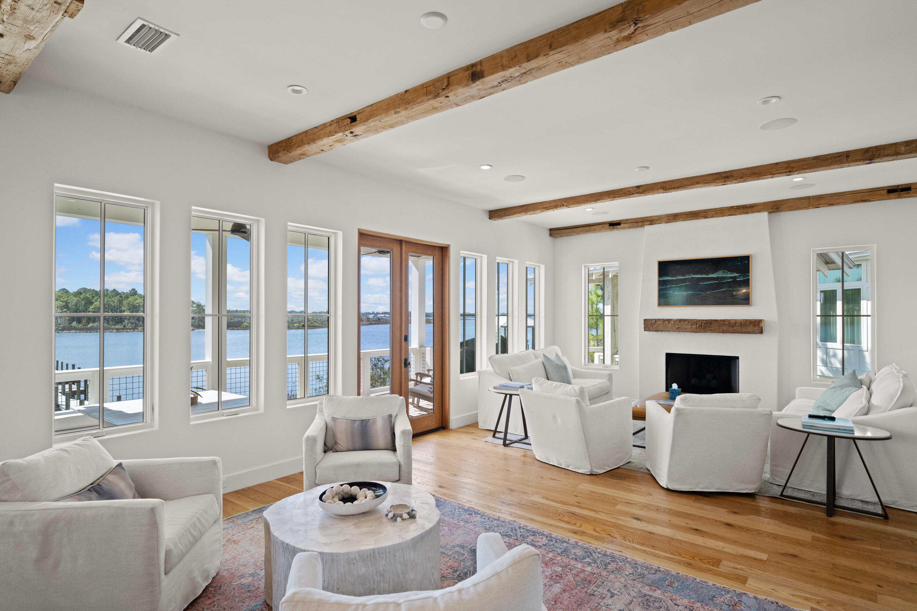 CESSNA LANDING - Residential