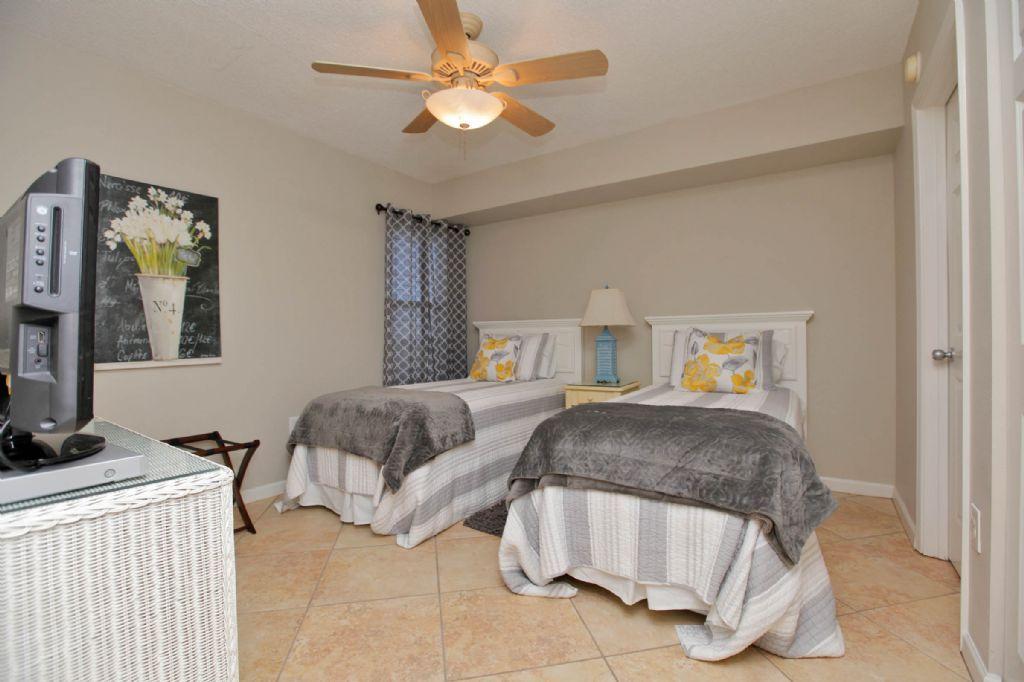 Terrace At Pelican Beach Resort - Residential