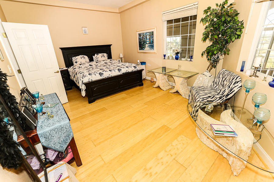 PLAZA THE - Residential