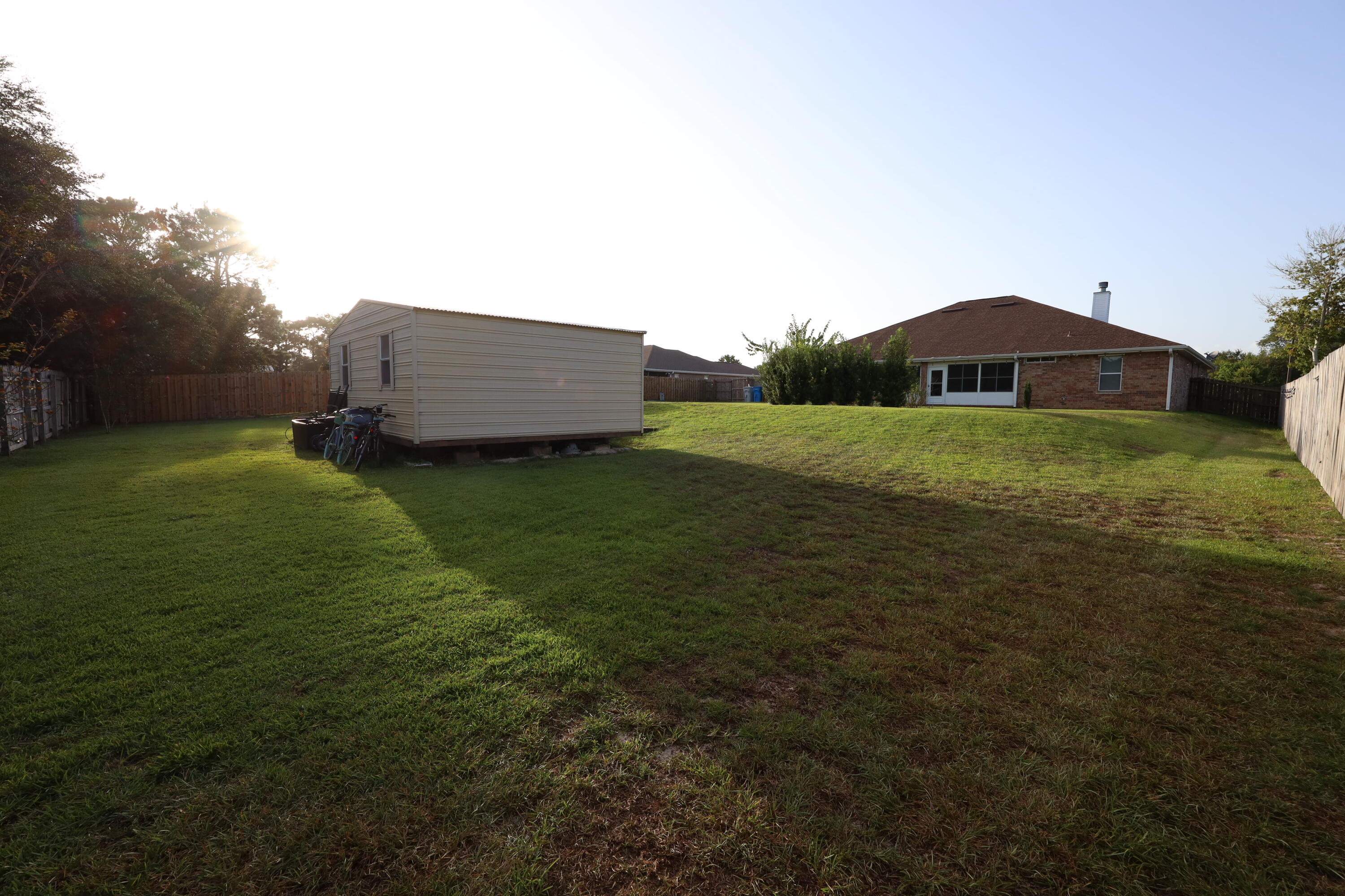 HOLLEY BY THE SEA - Residential