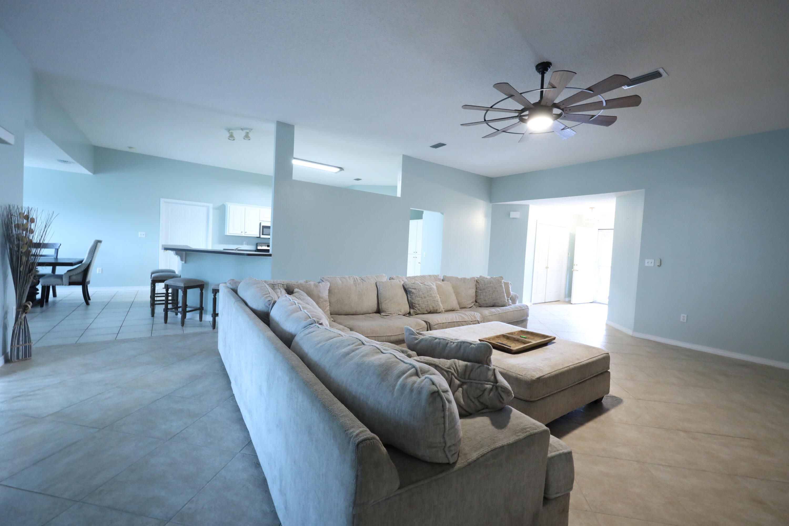 HOLLEY BY THE SEA - Residential