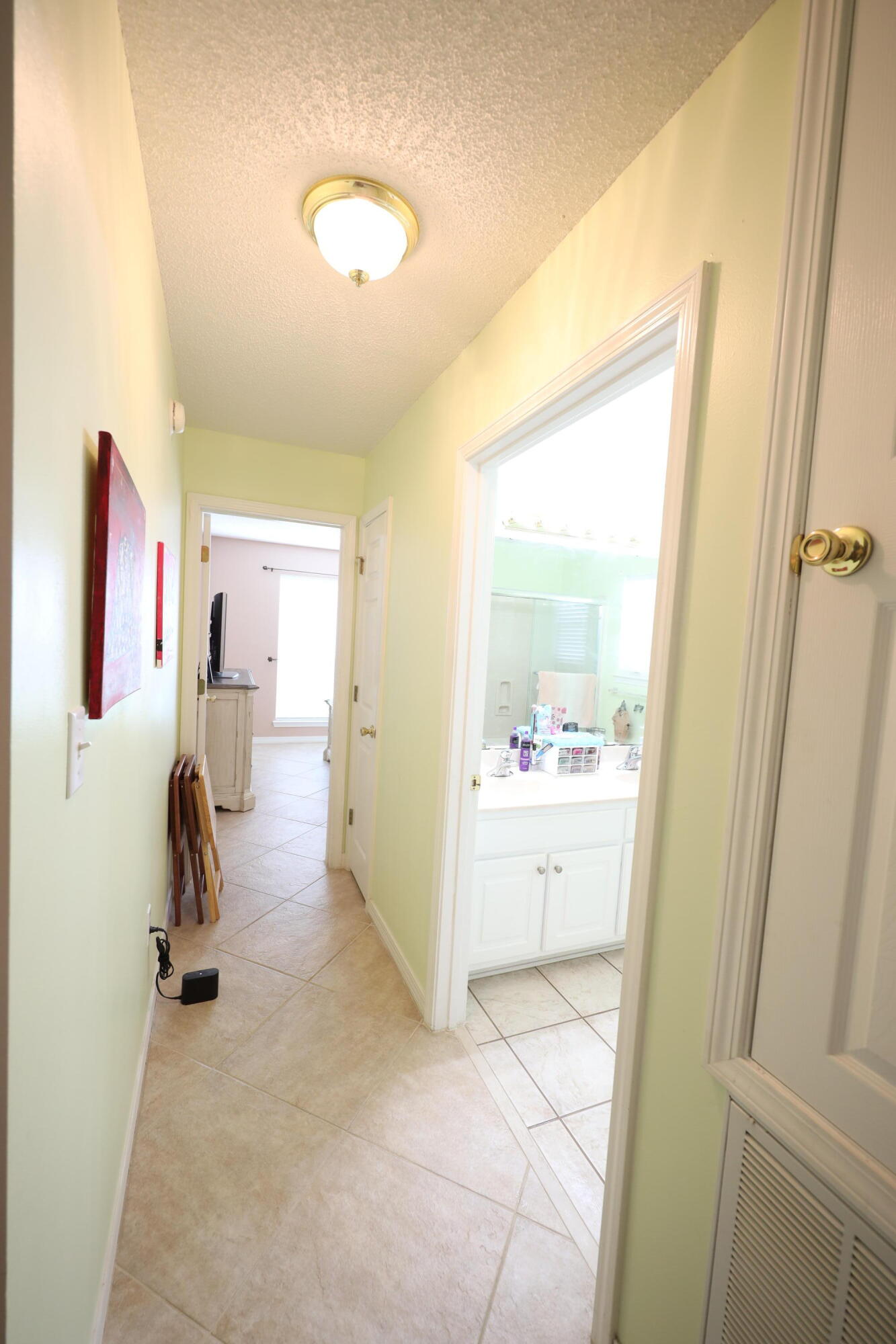 HOLLEY BY THE SEA - Residential