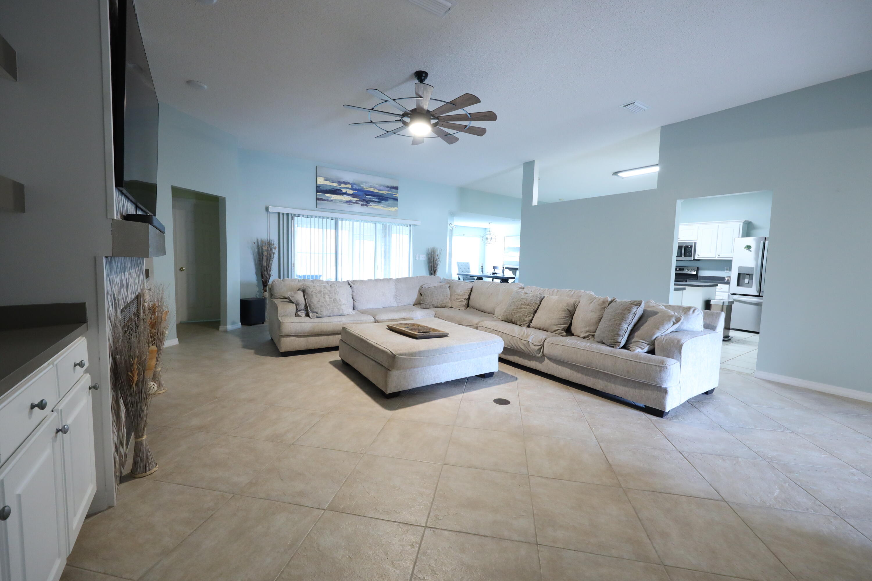 HOLLEY BY THE SEA - Residential