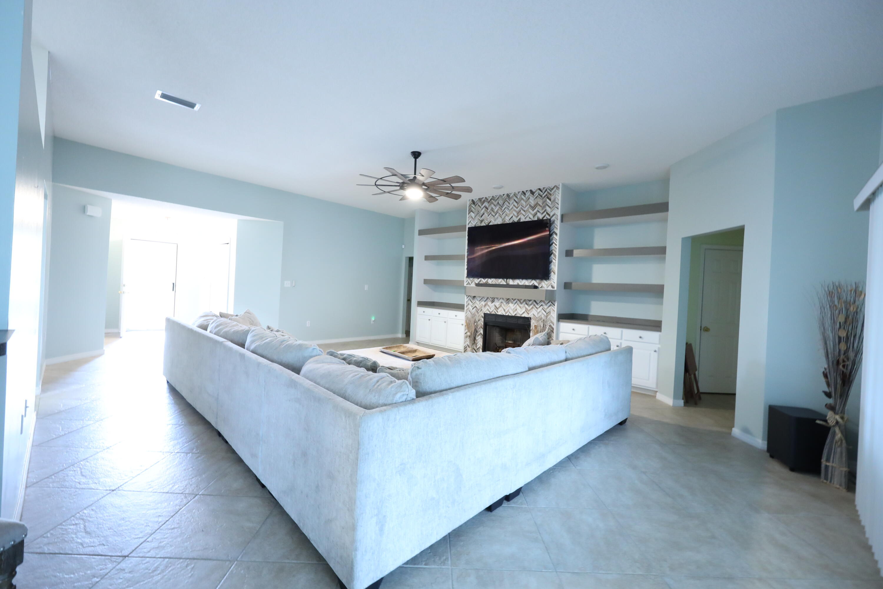 HOLLEY BY THE SEA - Residential