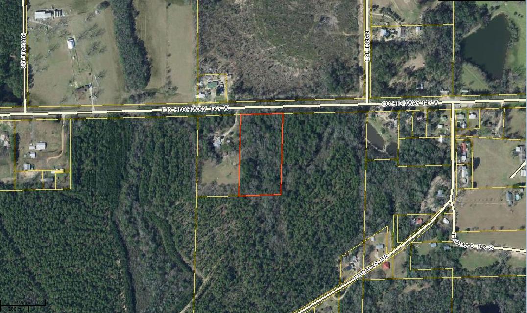 Great property to build your dream home. Close to town of Paxton. Survey in attached documents.