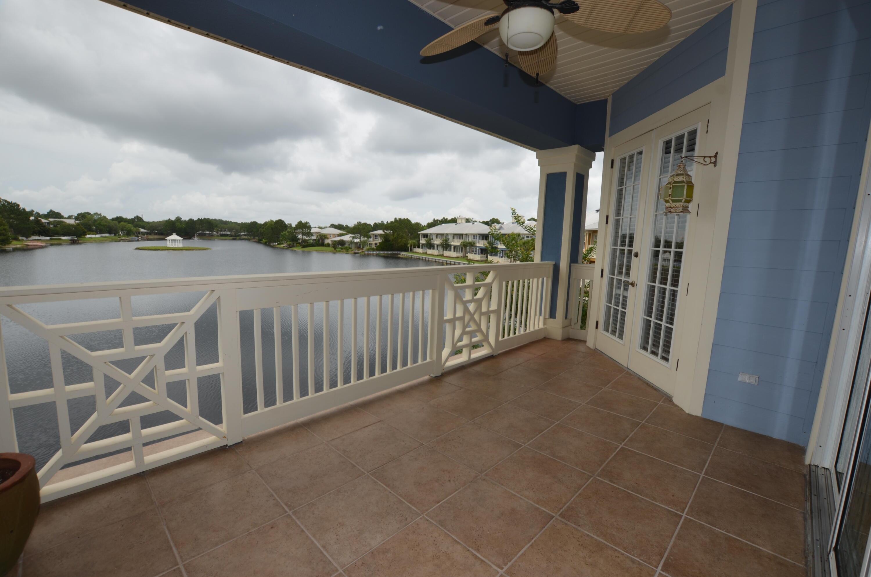 CRYSTAL COVE - Residential Lease