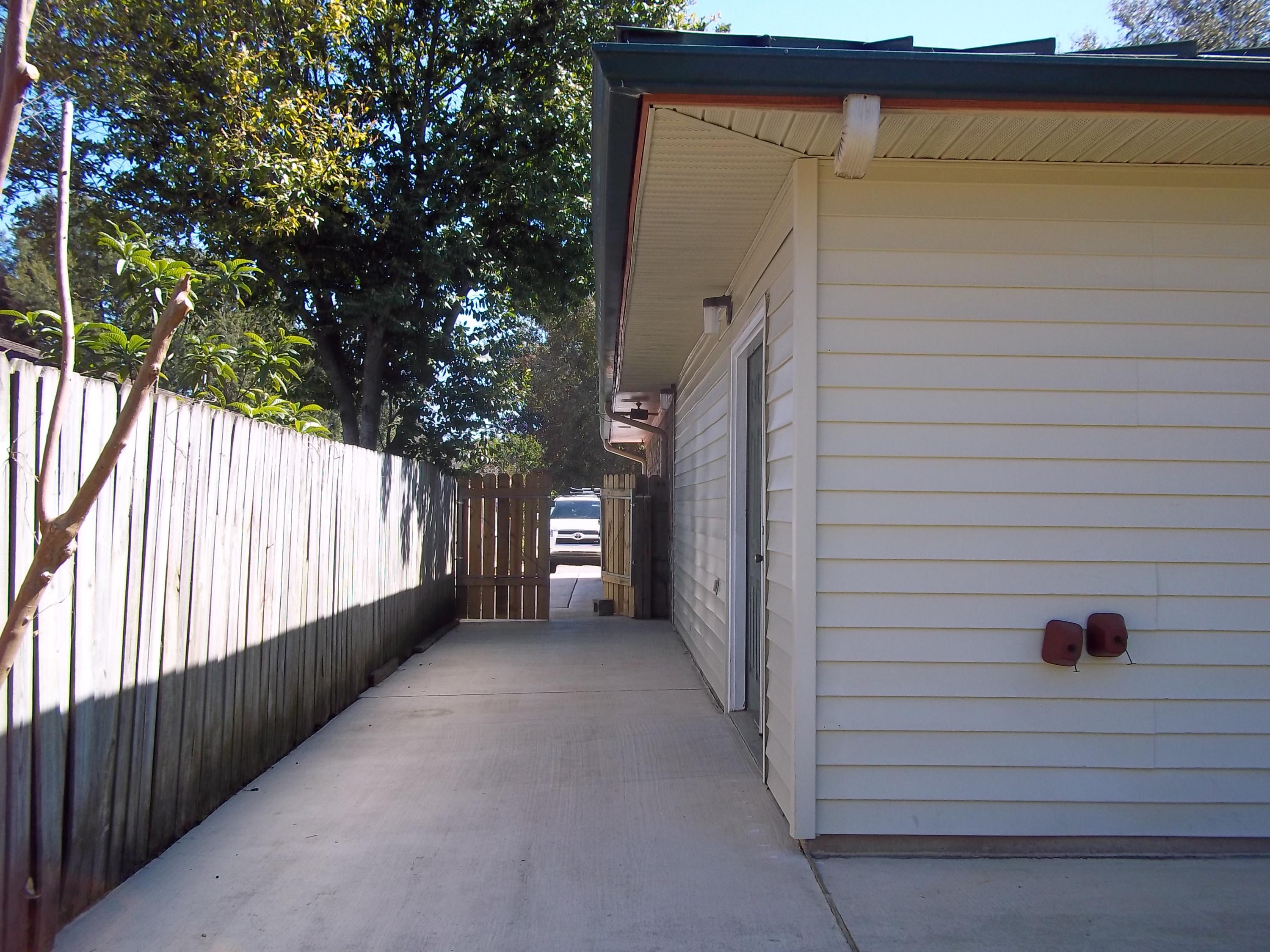 REGENCY PARK - Residential