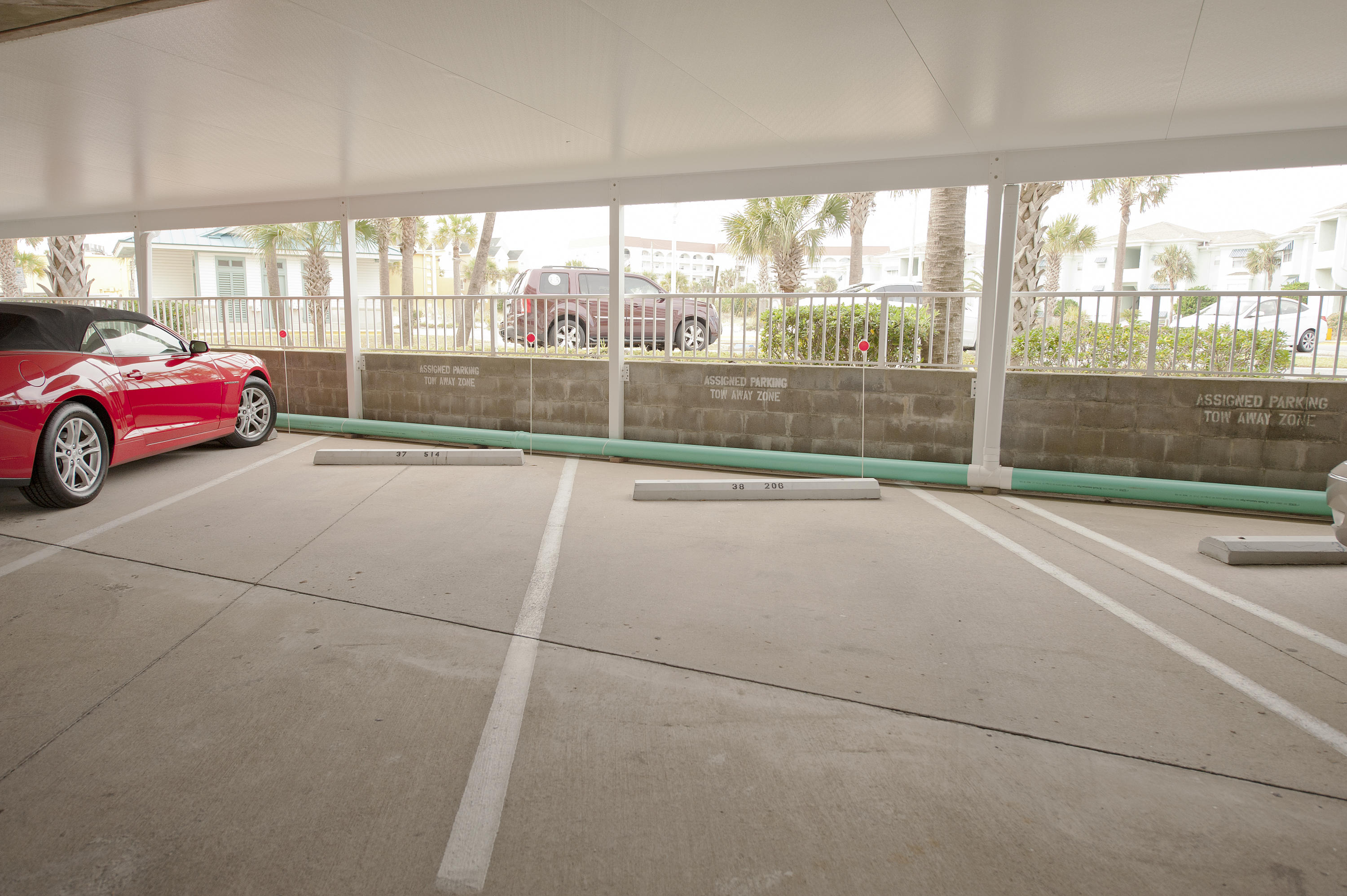 SEACREST CONDOMINIUMS - Residential