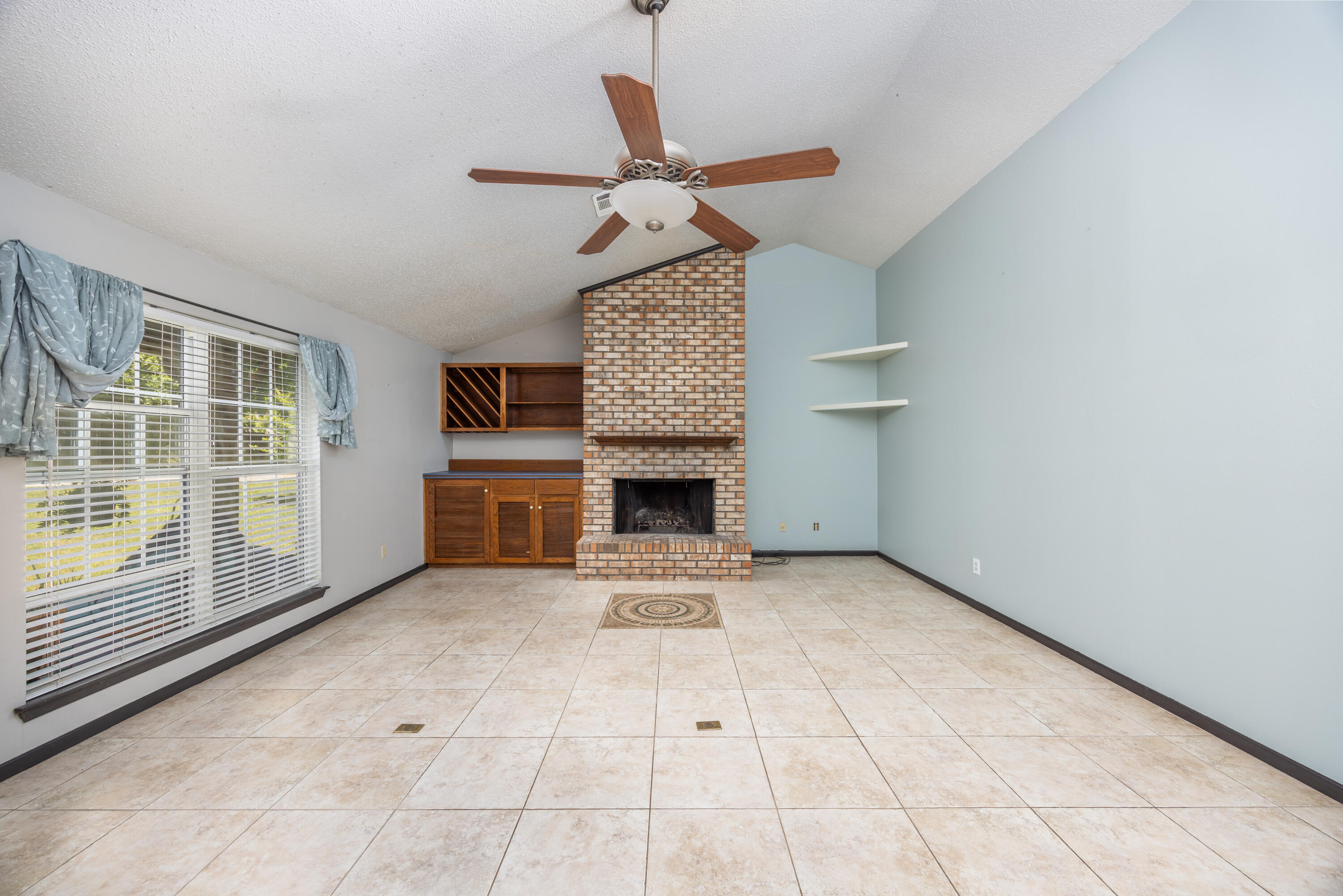 Charter Oaks - Residential