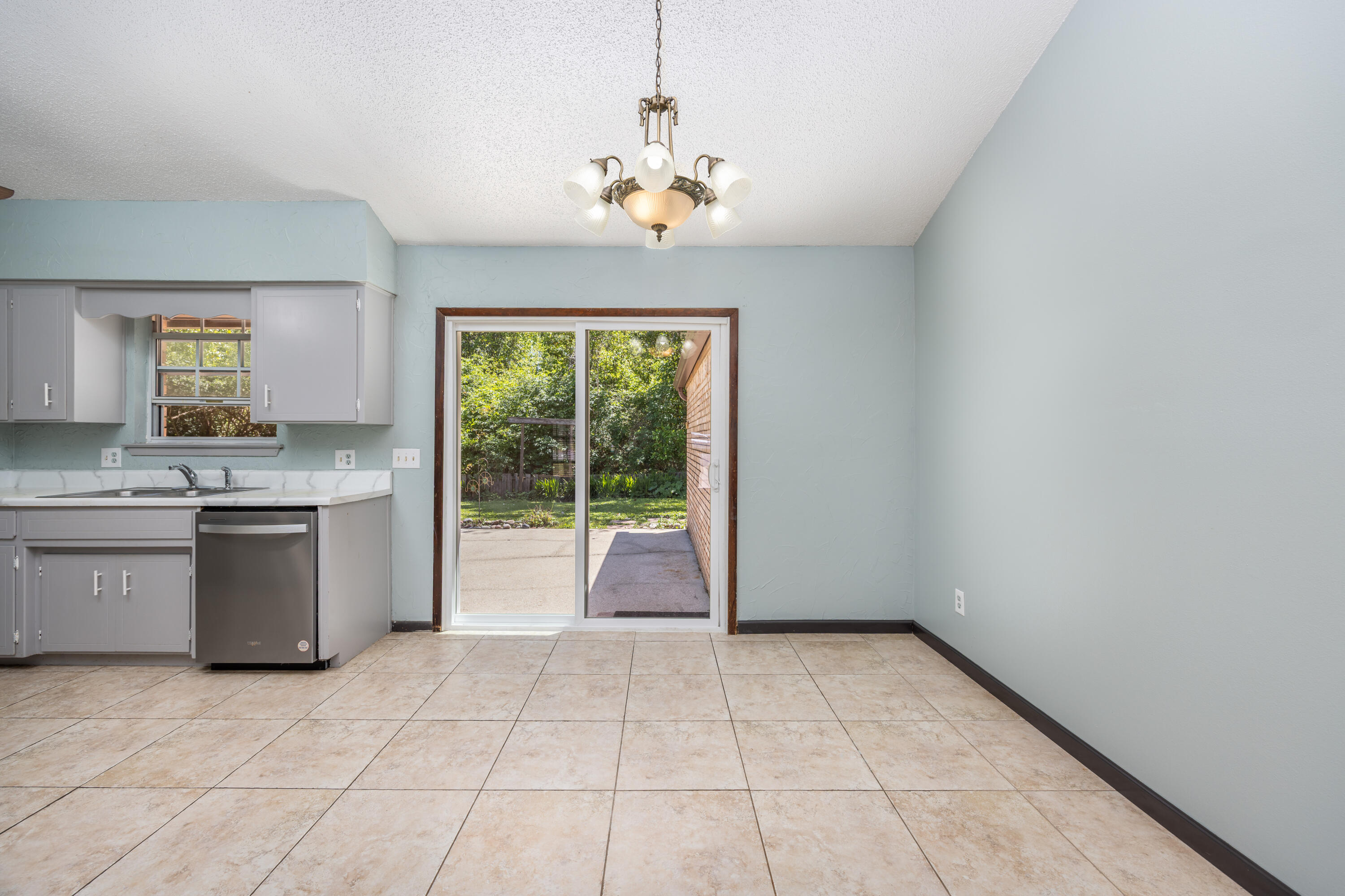 Charter Oaks - Residential