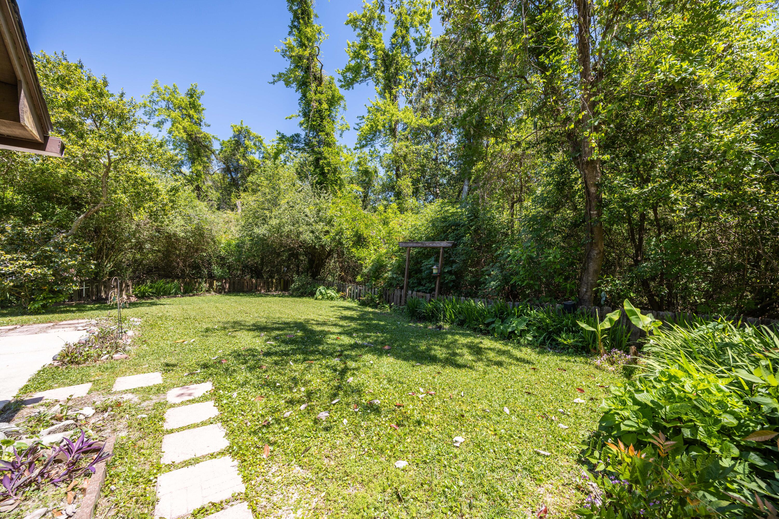 Charter Oaks - Residential