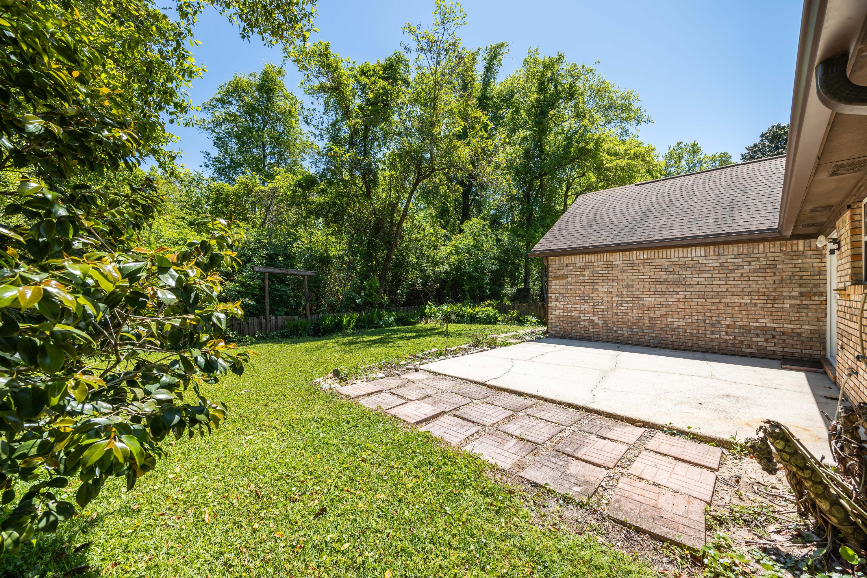 Charter Oaks - Residential