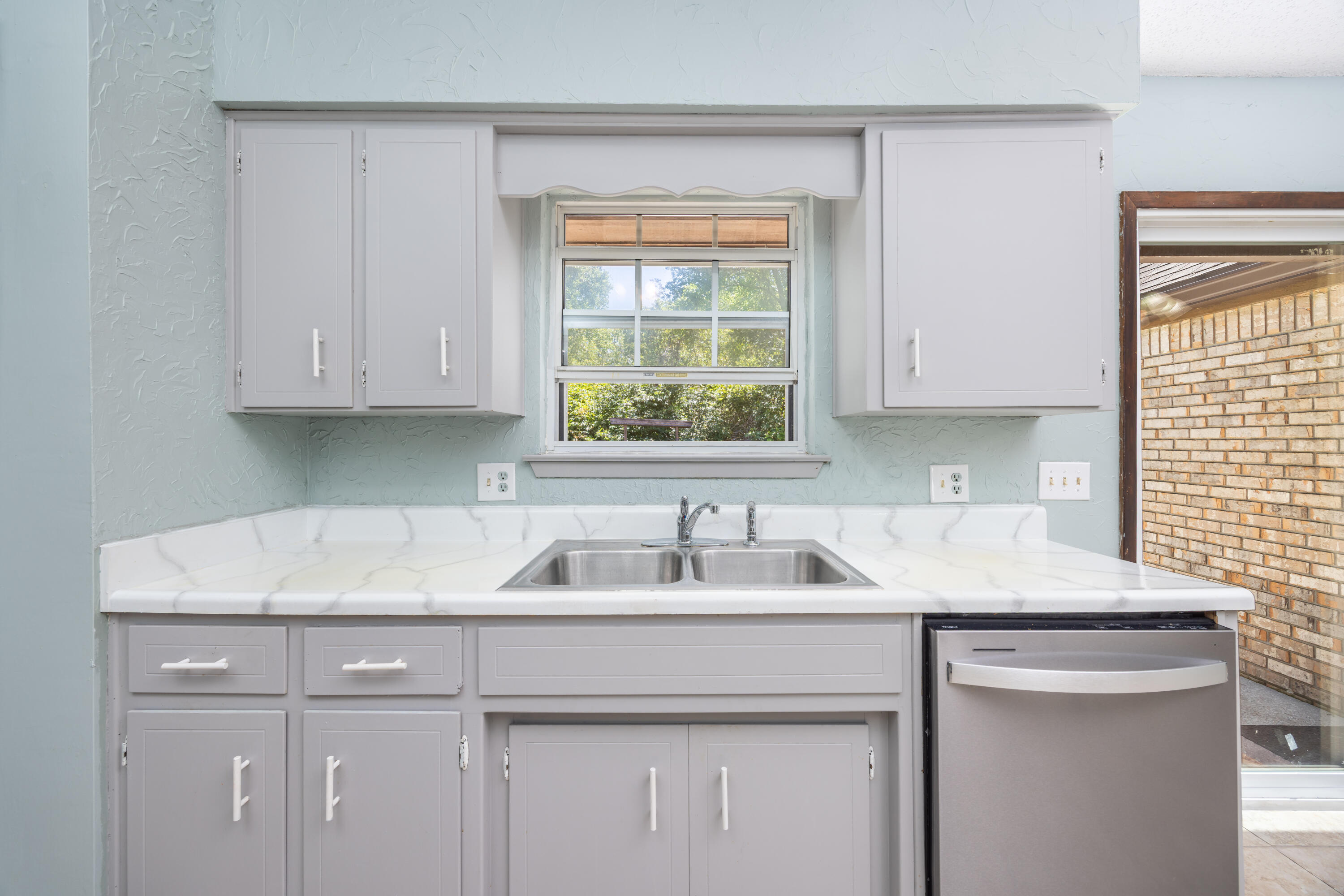 Charter Oaks - Residential