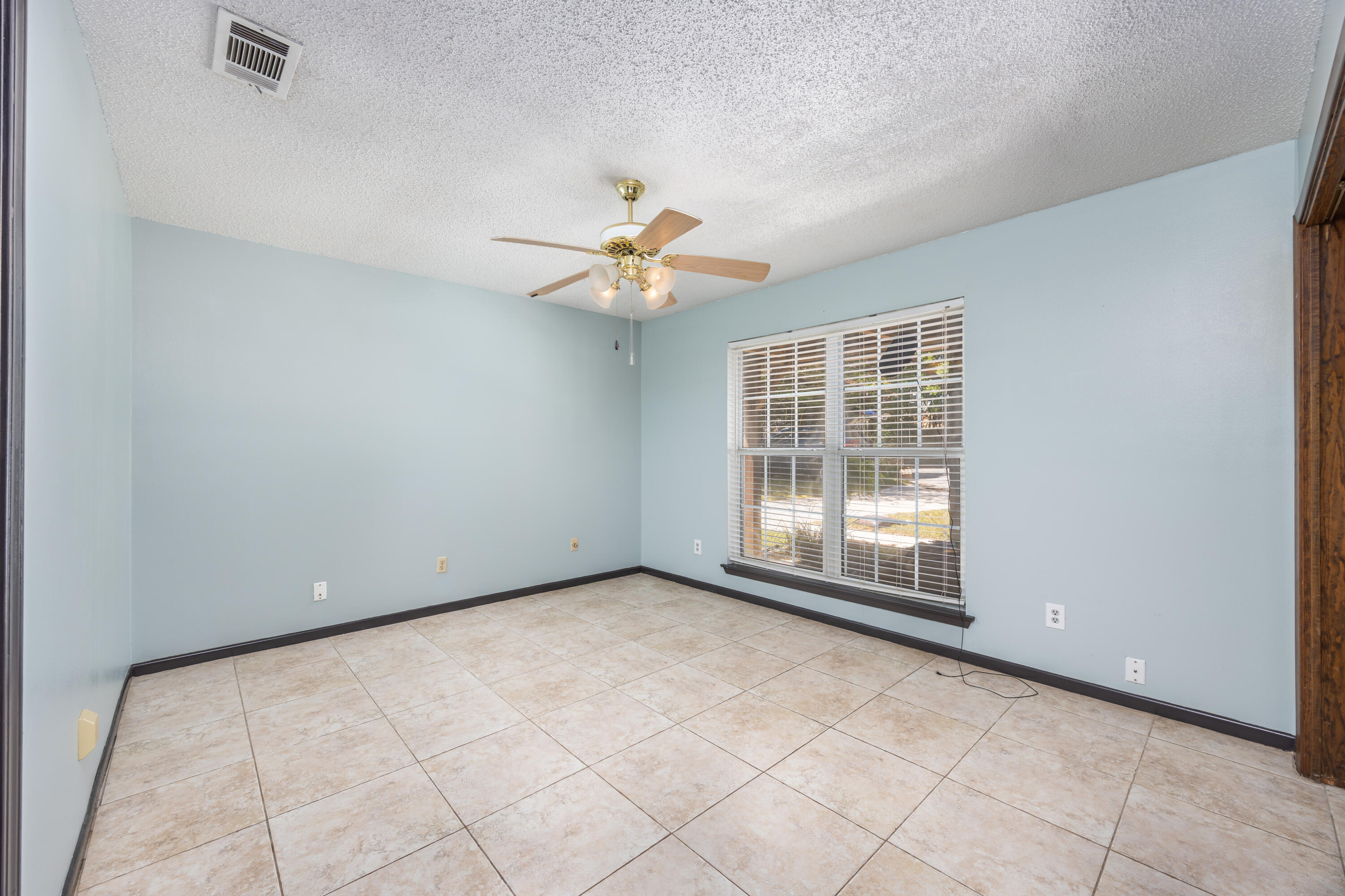 Charter Oaks - Residential