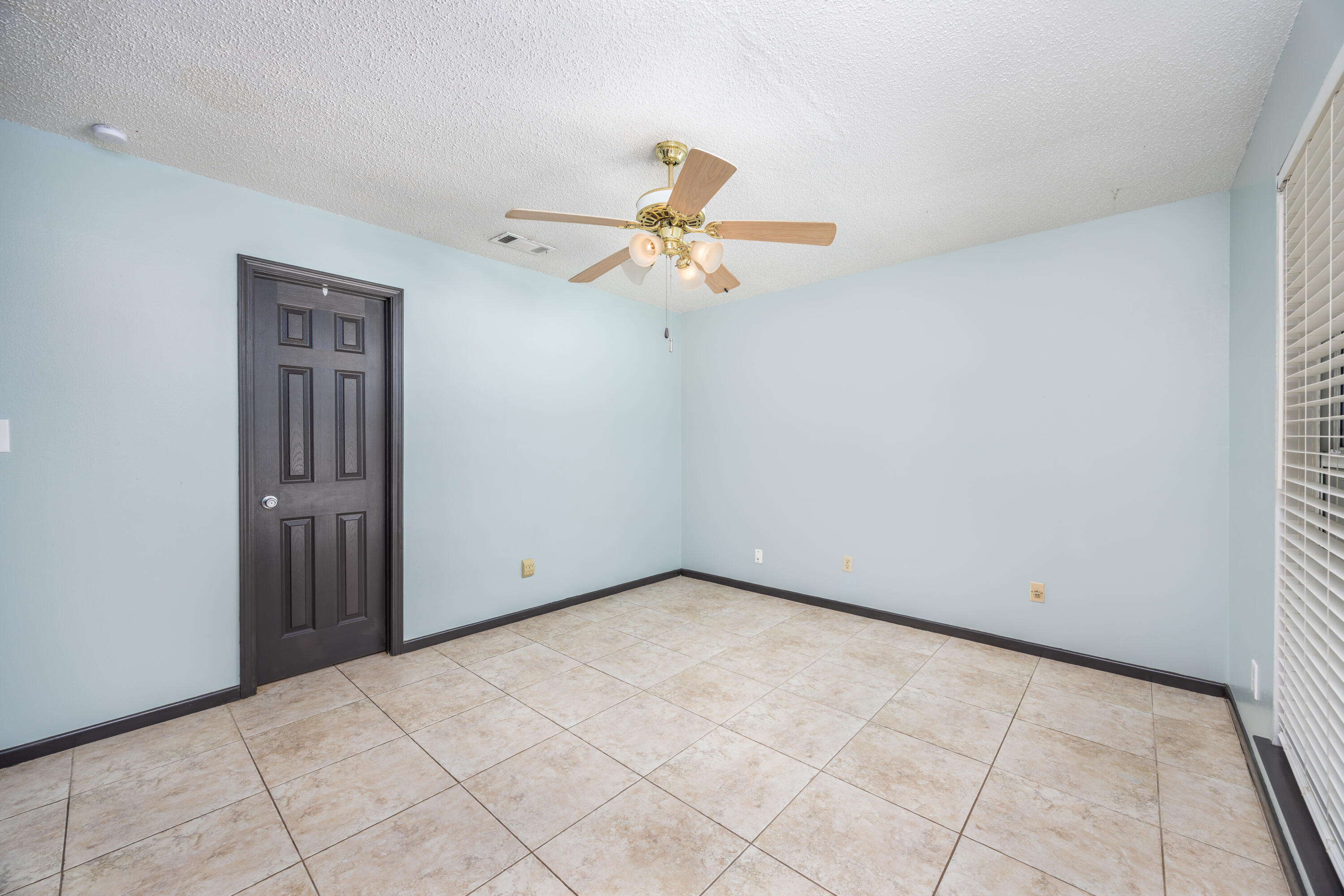 Charter Oaks - Residential