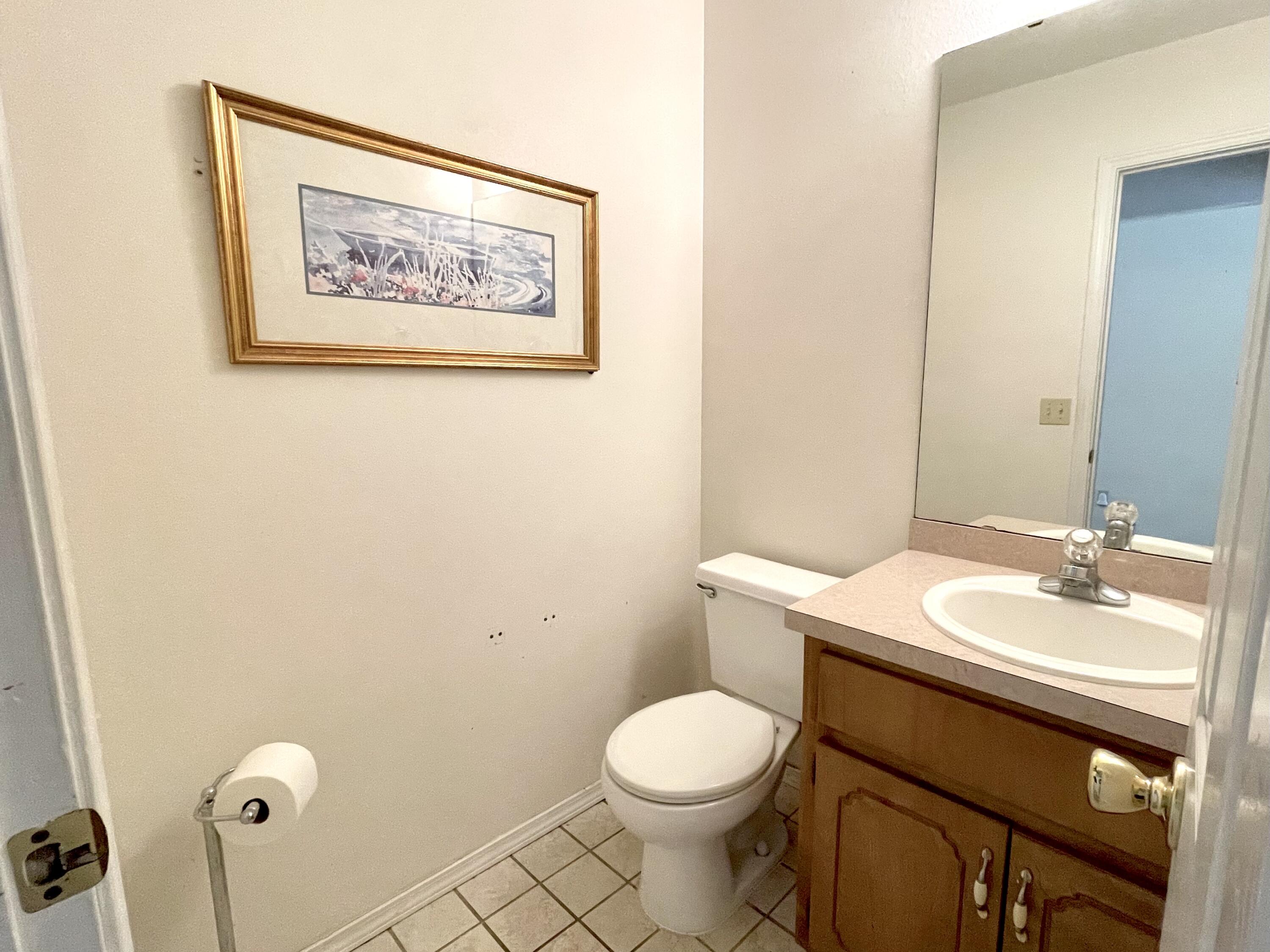 COLLEGE OAKS - Residential