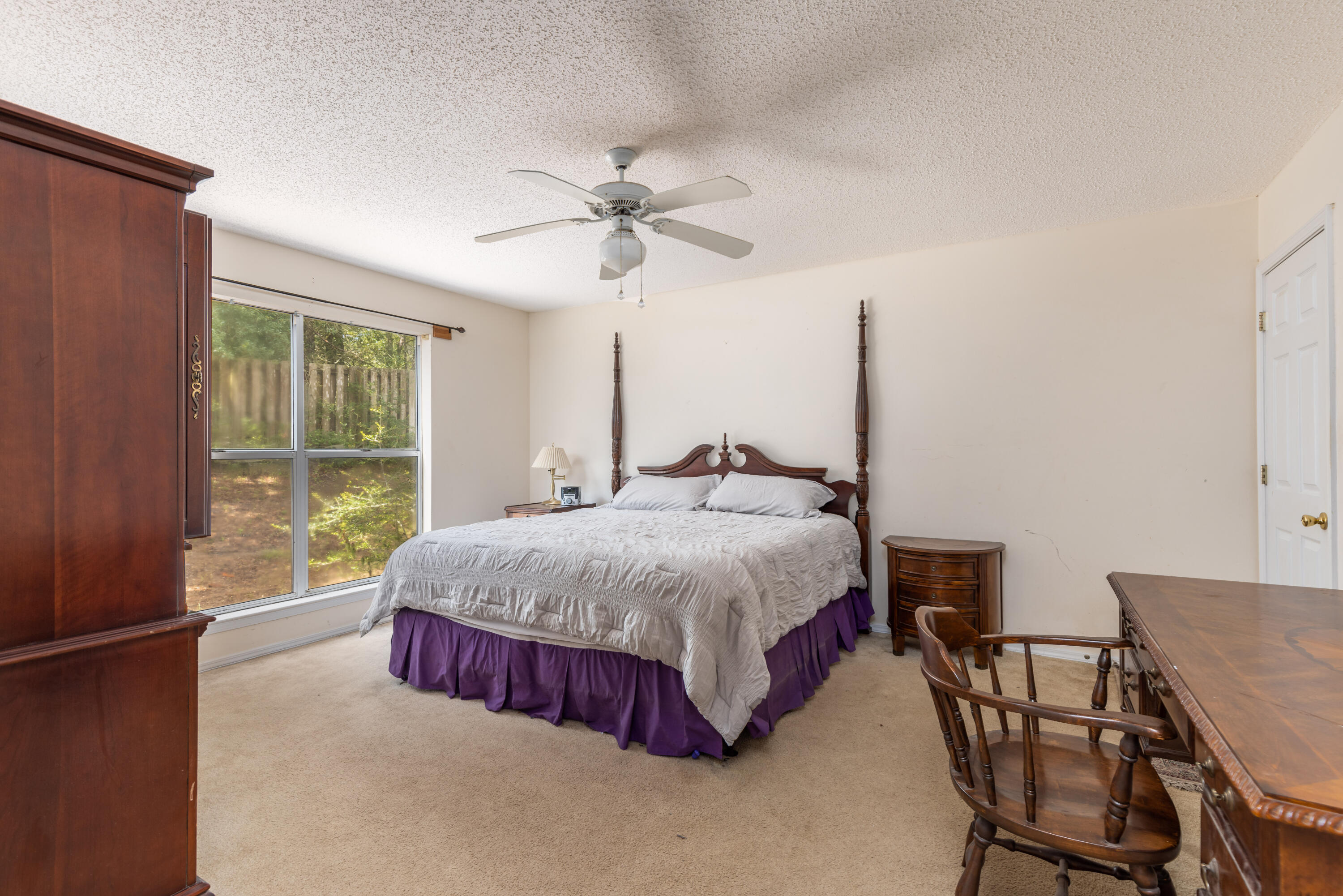 COLLEGE OAKS - Residential